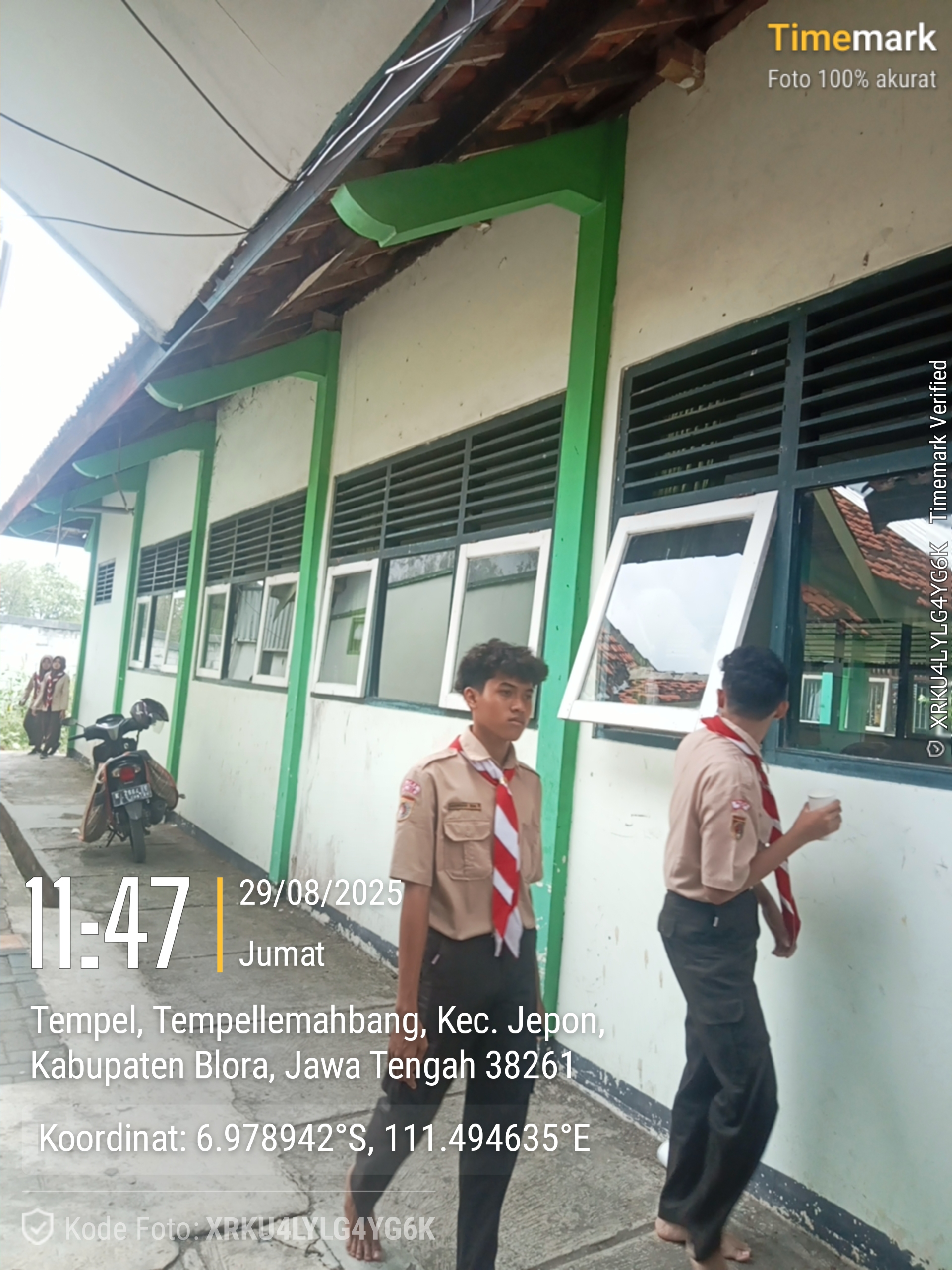 Tampak Belakang