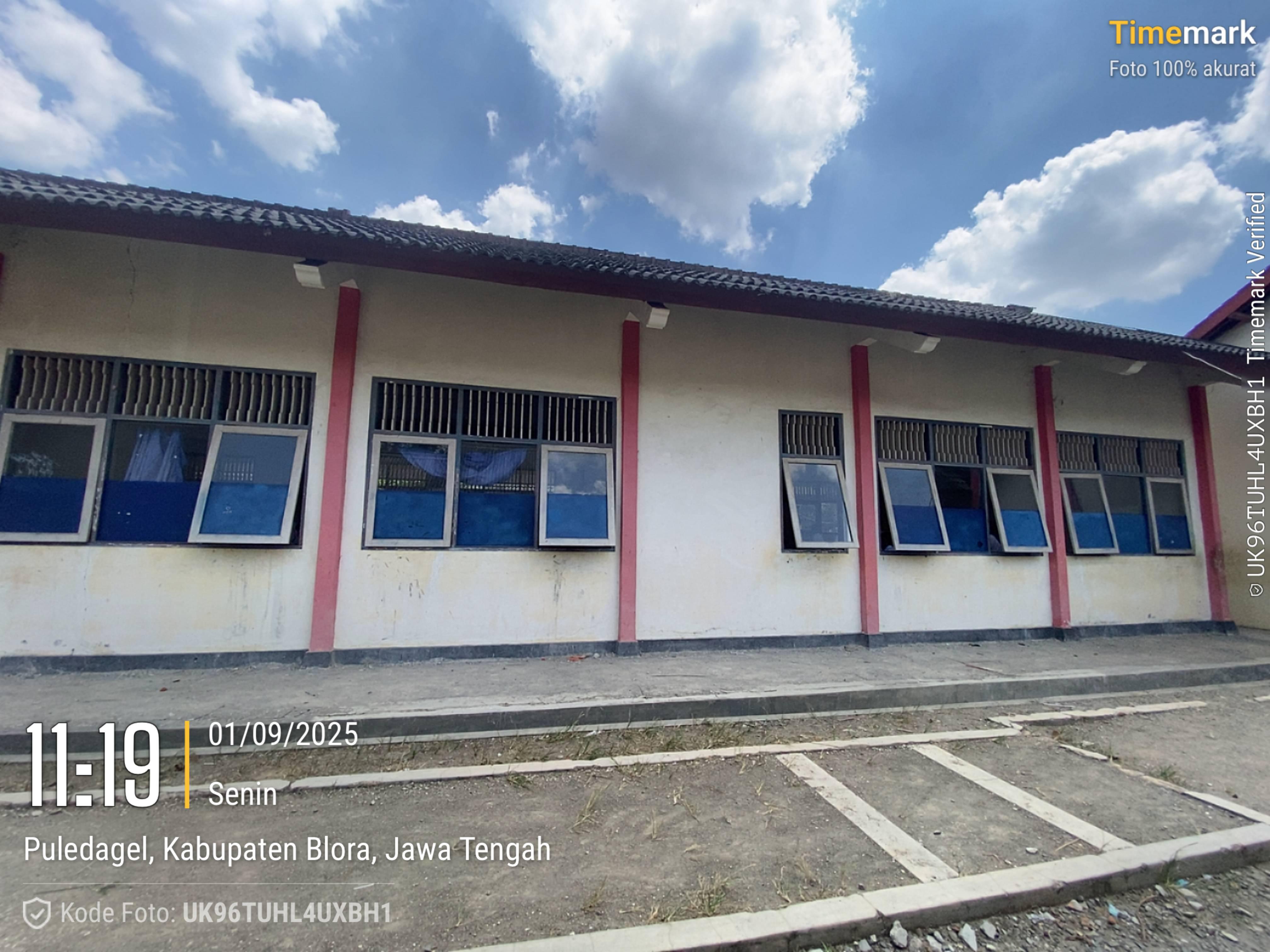 Tampak Belakang