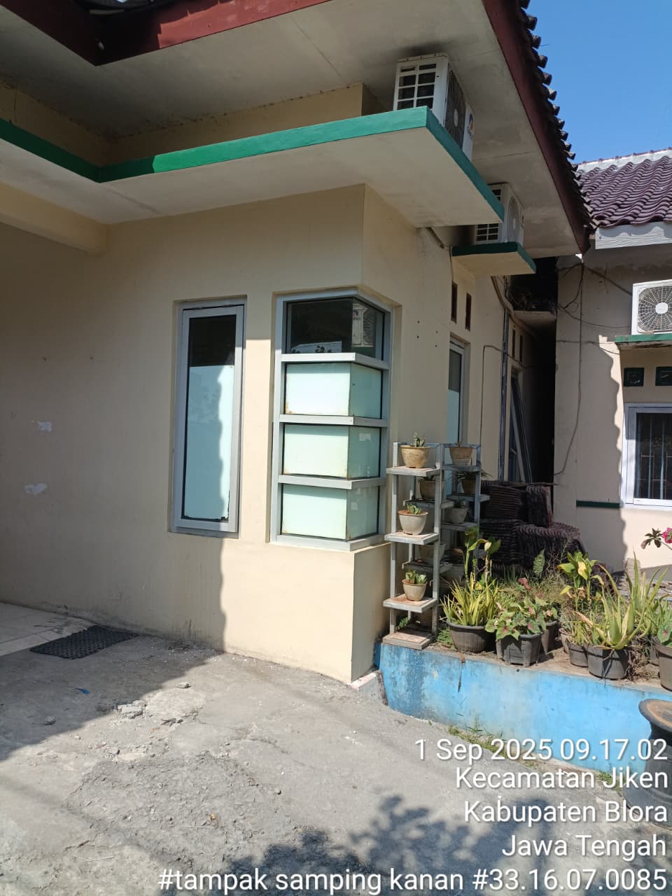Tampak Belakang