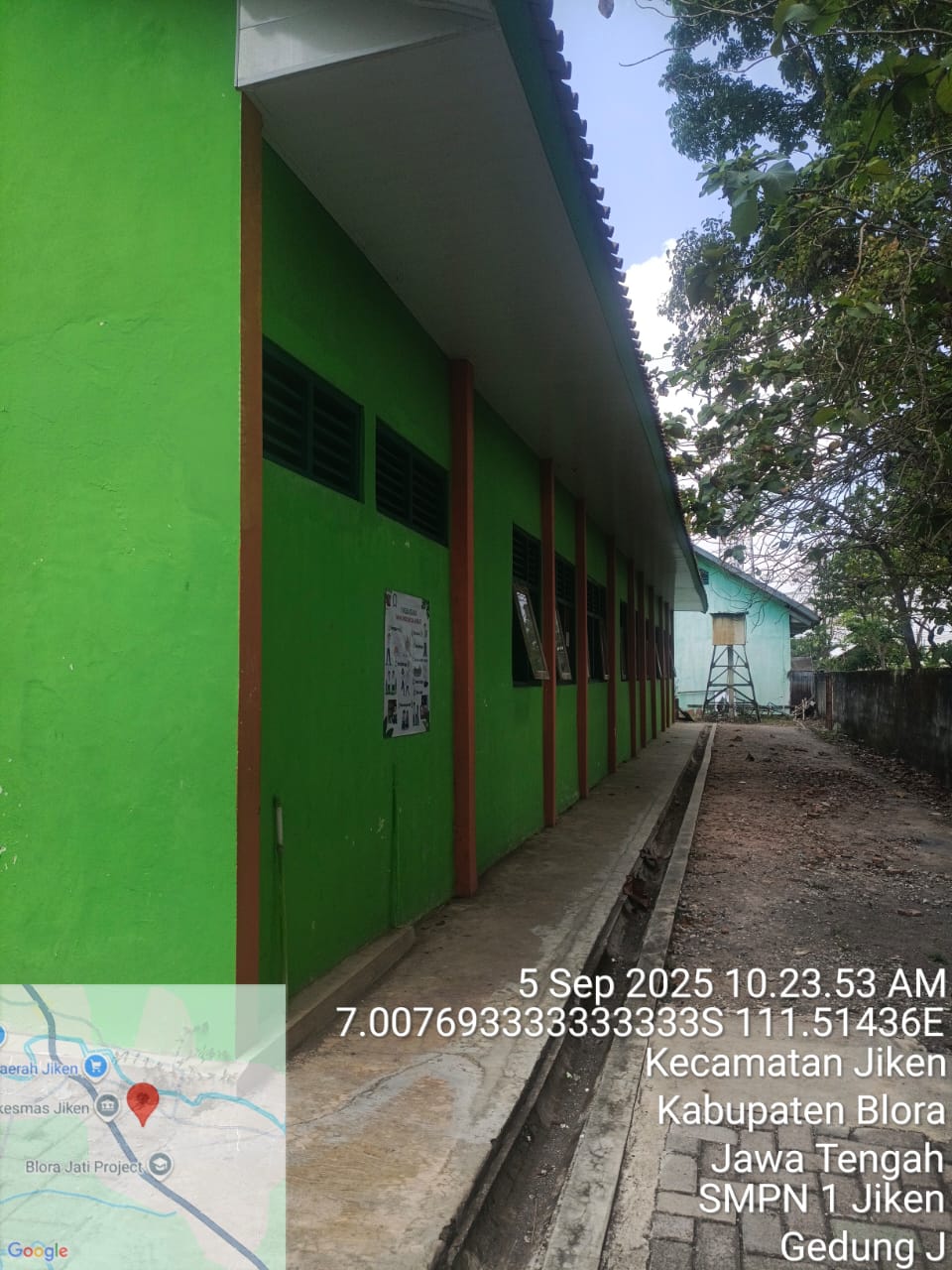 Tampak Belakang