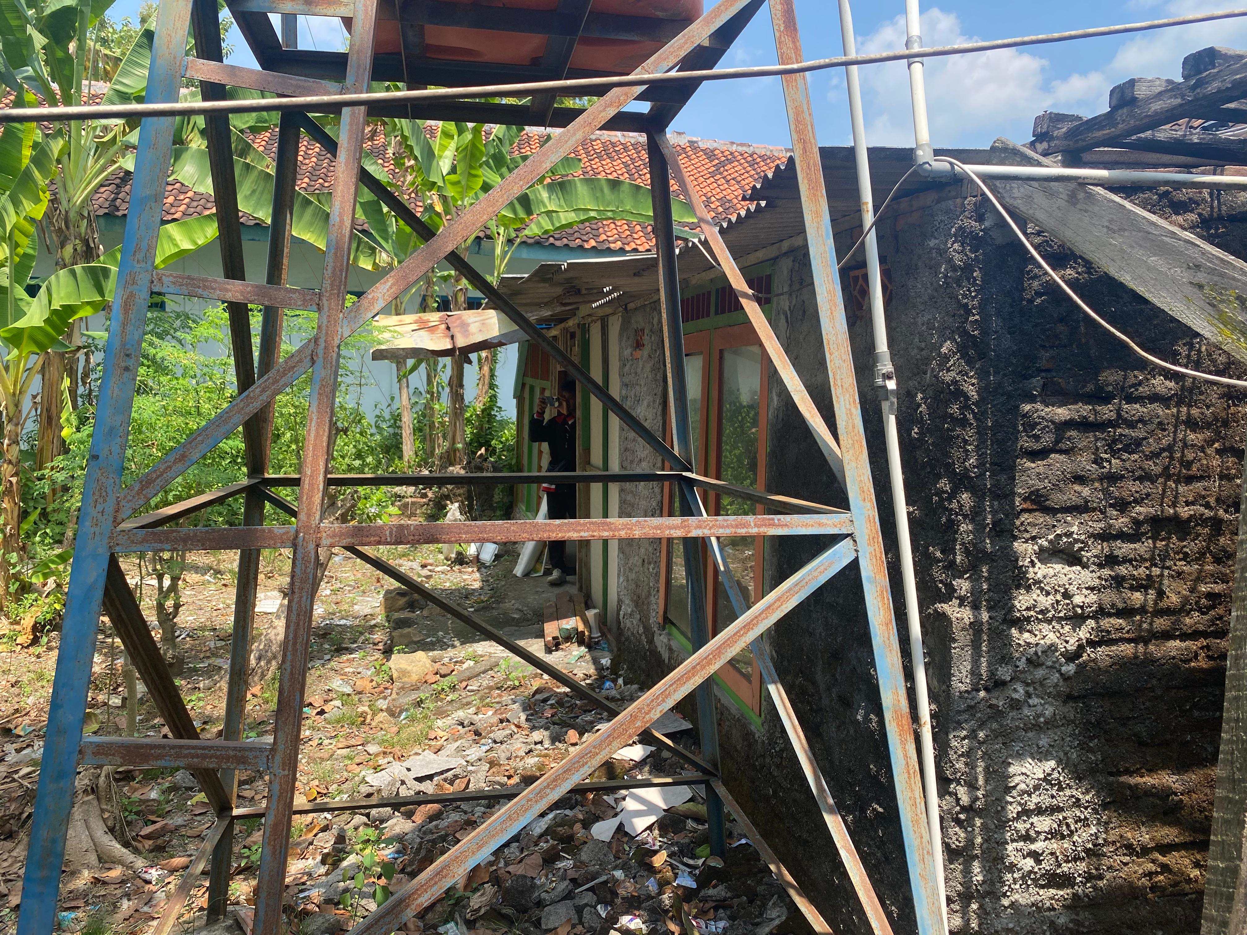 Tampak Belakang