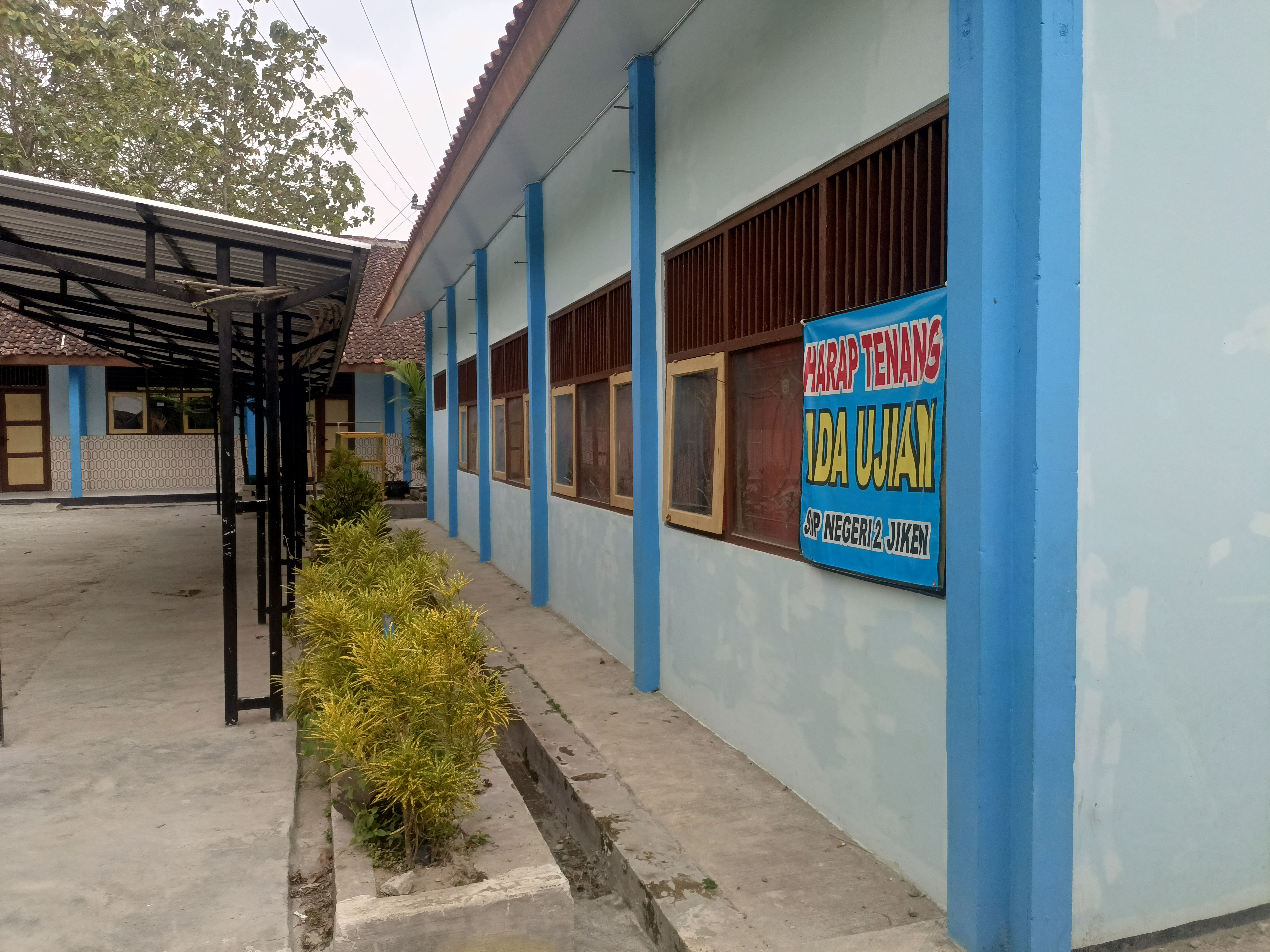 Tampak Belakang