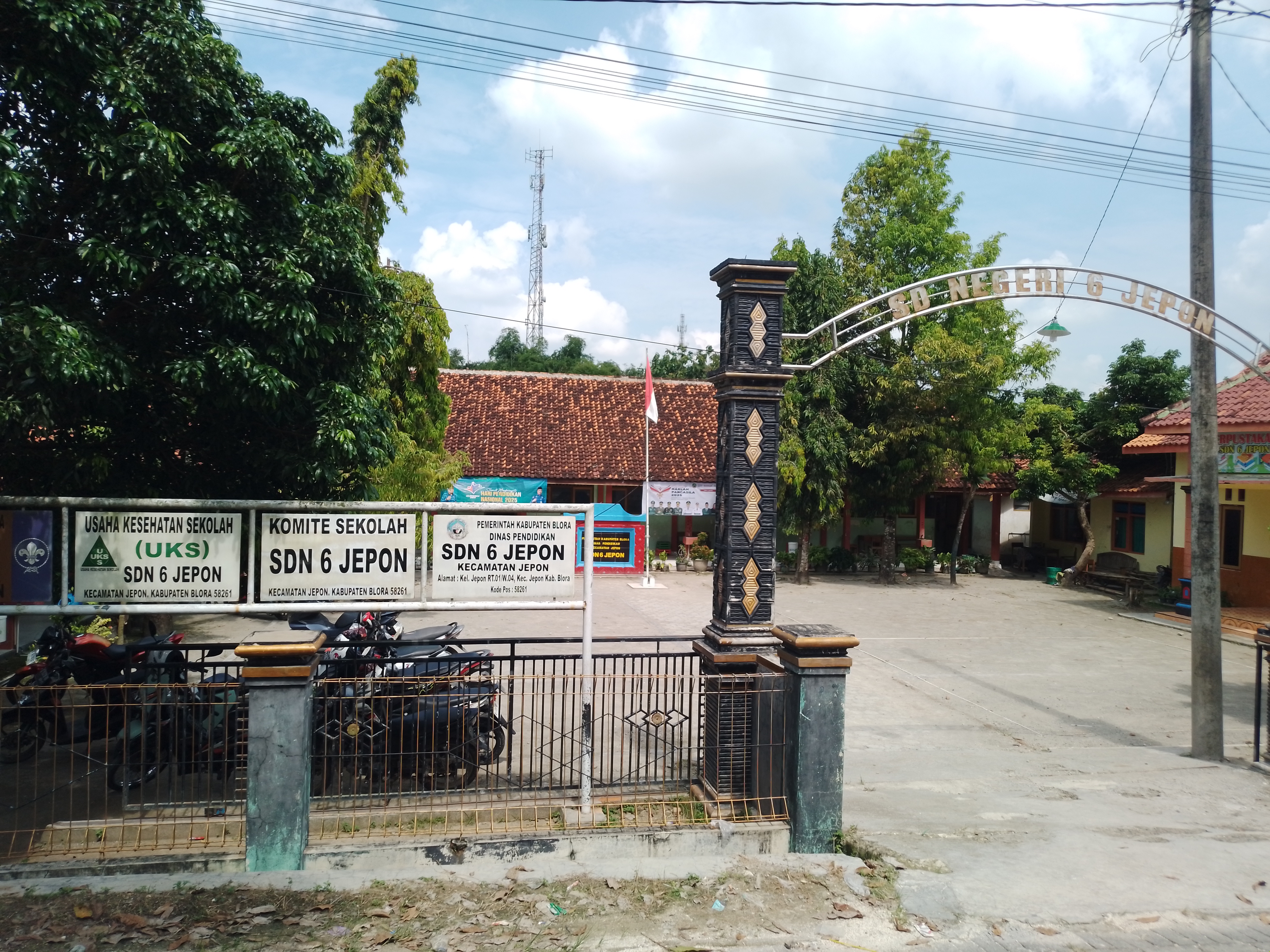 Tampak Depan