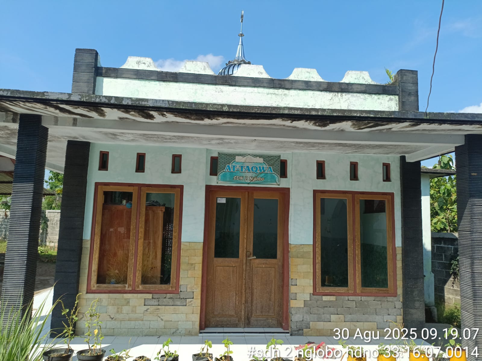 Tampak Depan
