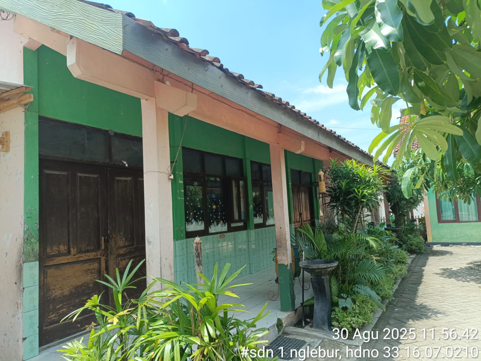 Tampak Depan