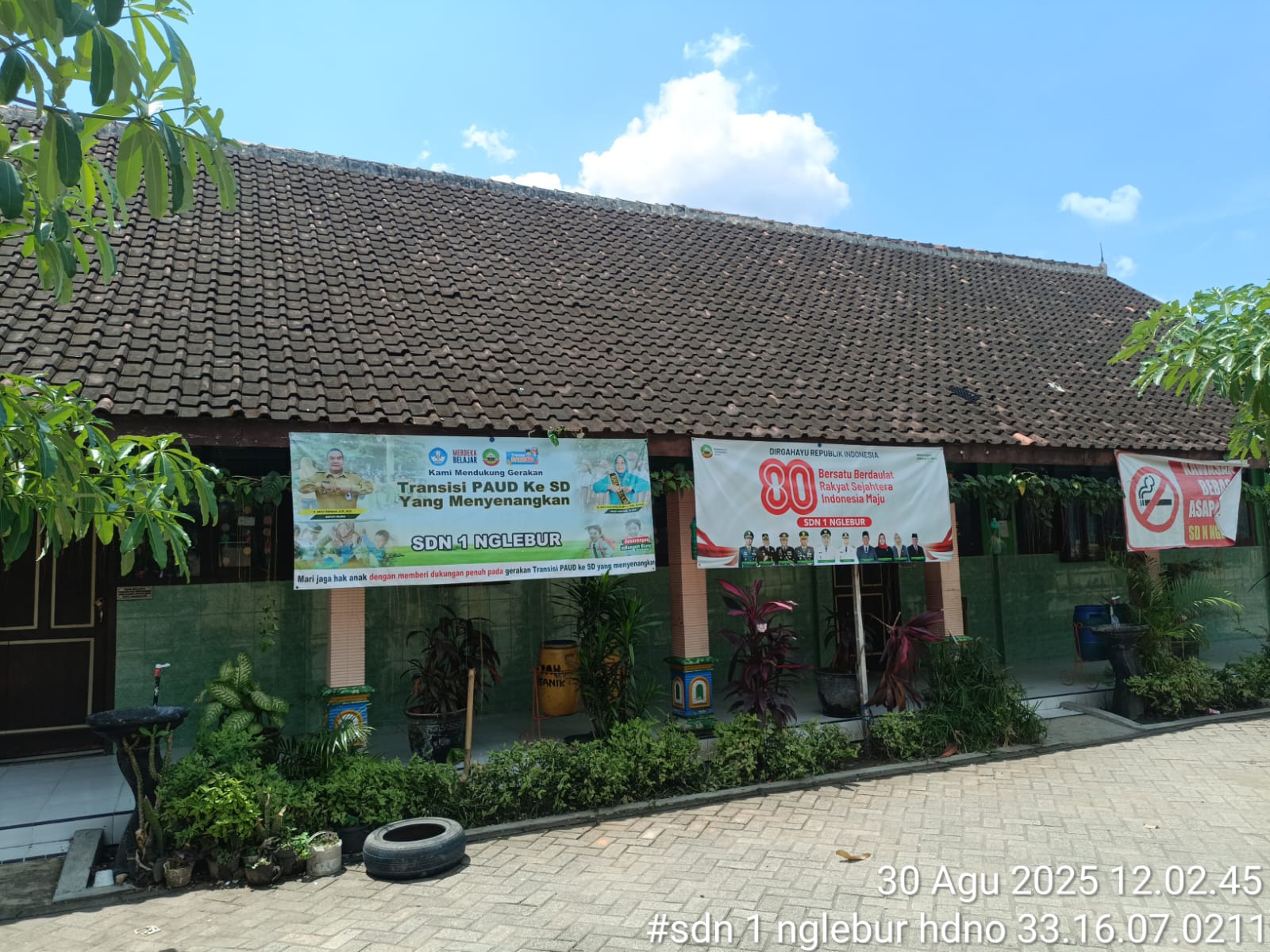 Tampak Depan