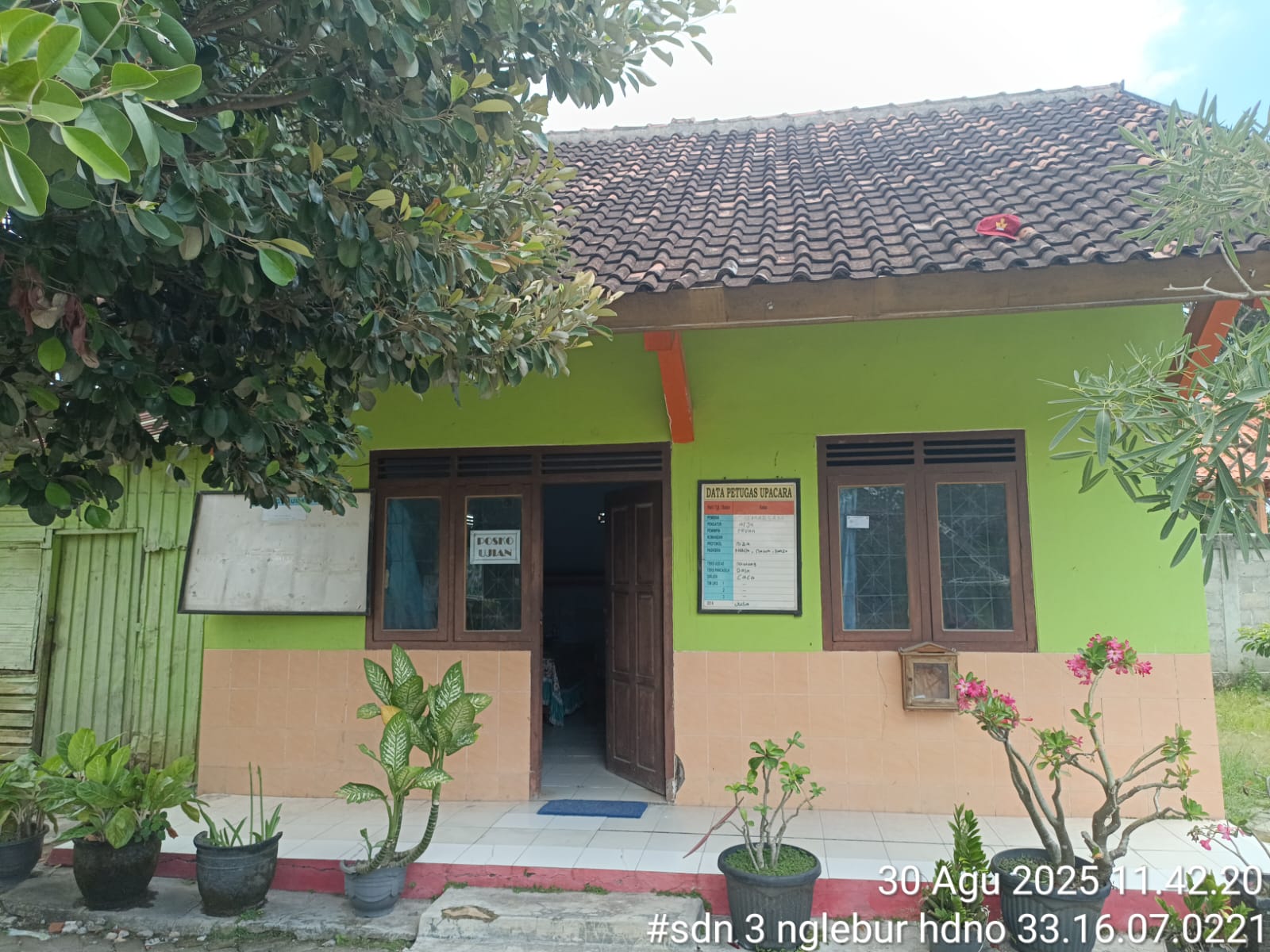 Tampak Depan