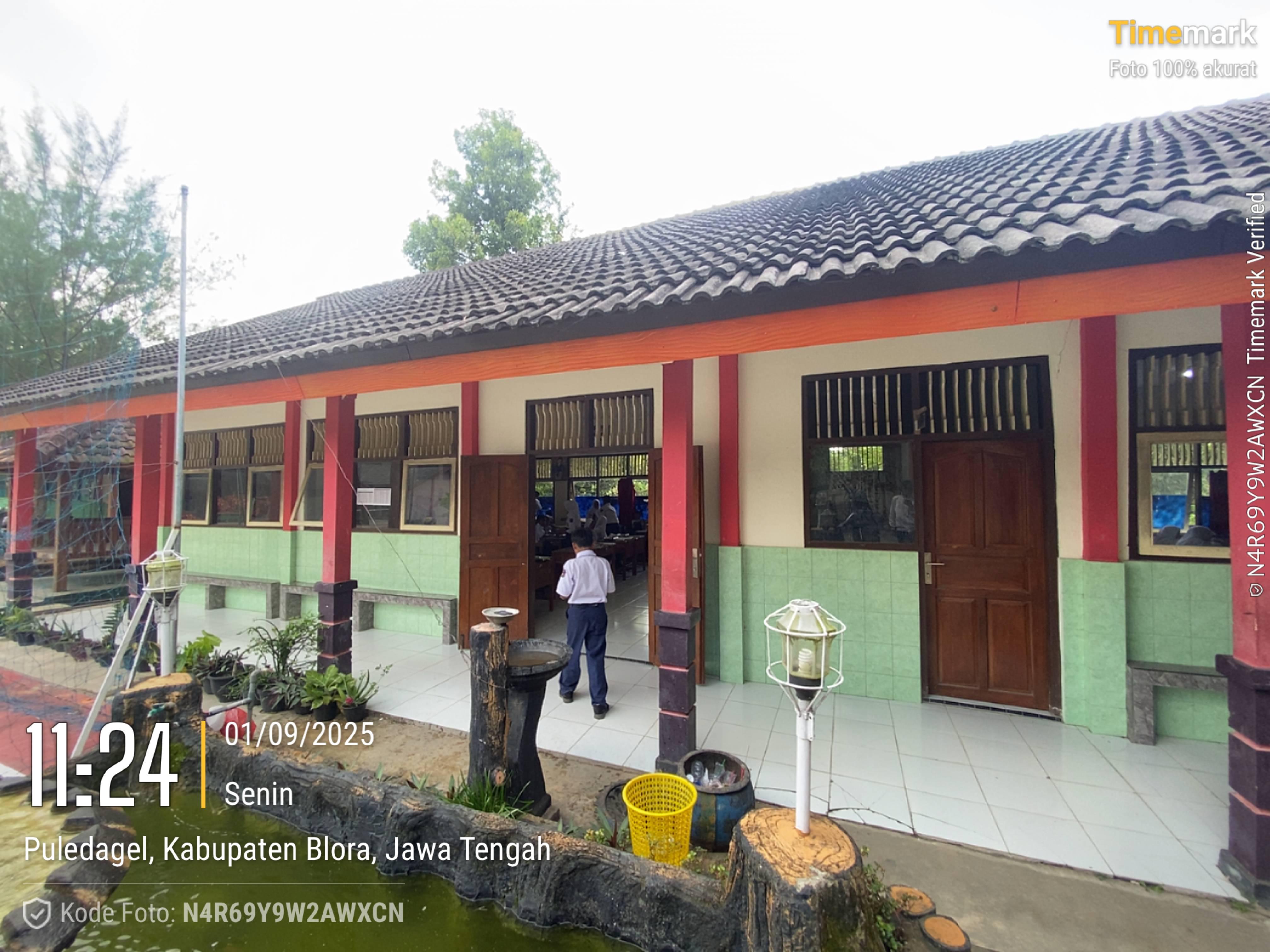 Tampak Depan