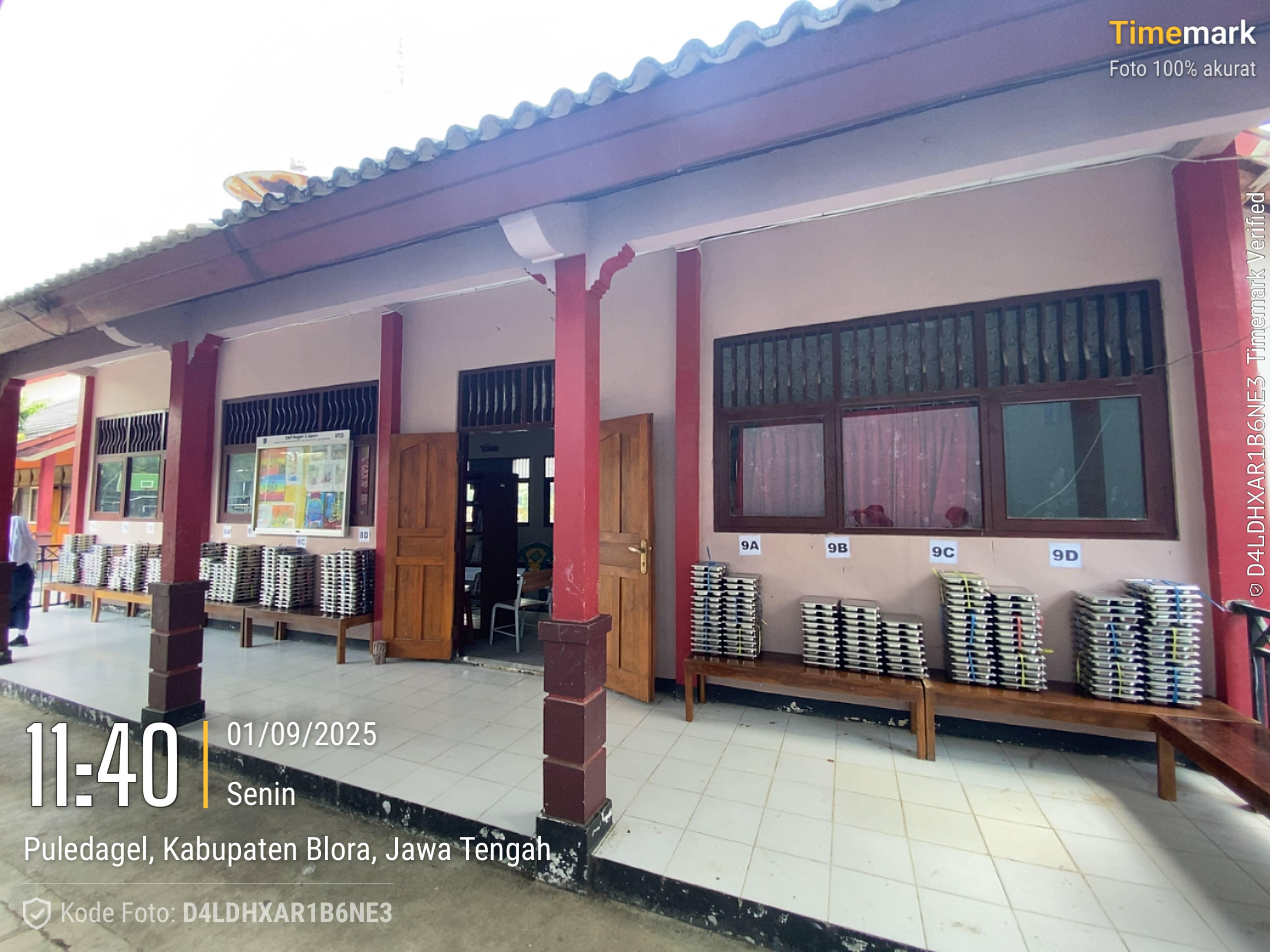 Tampak Depan