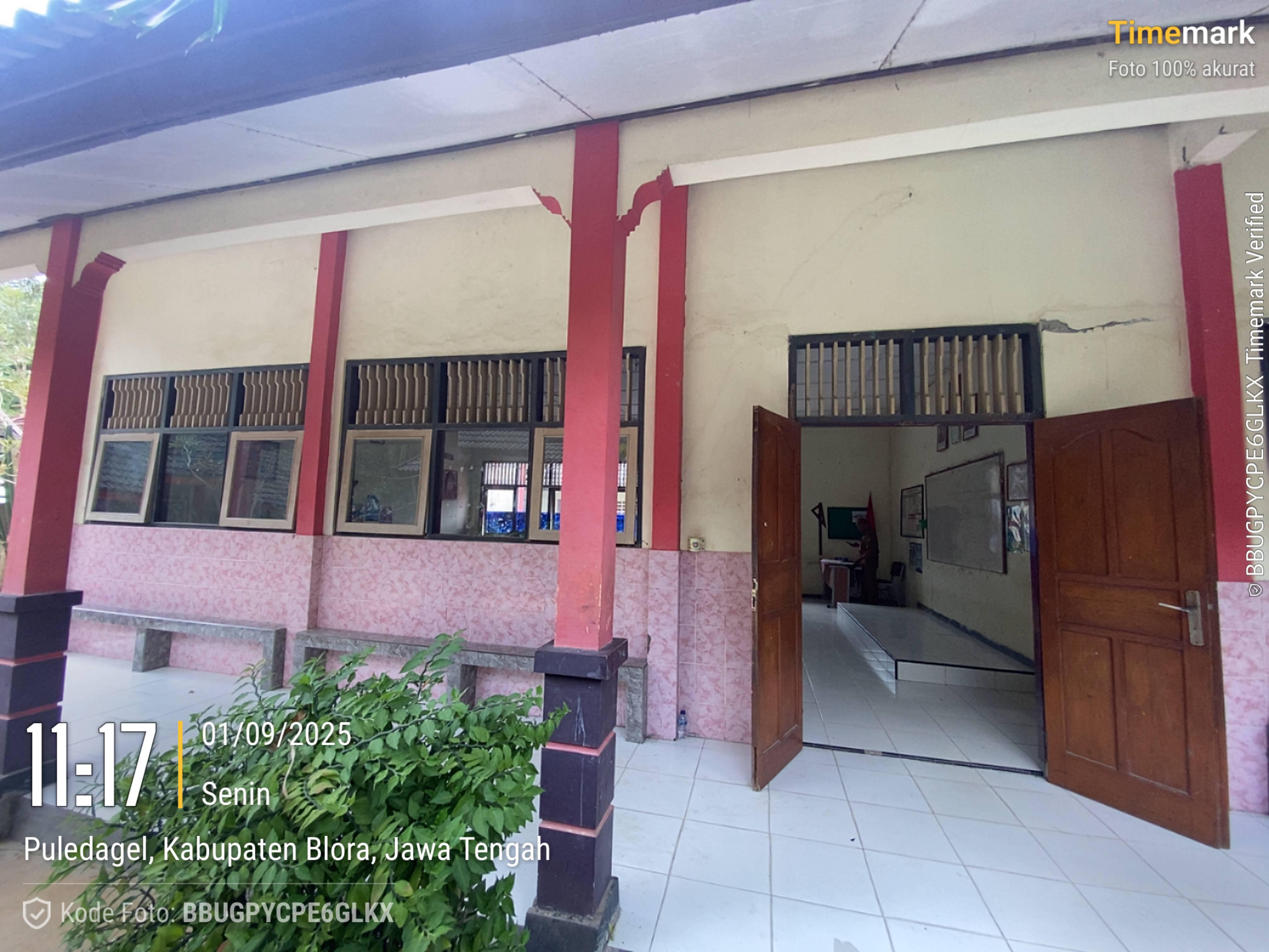 Tampak Depan
