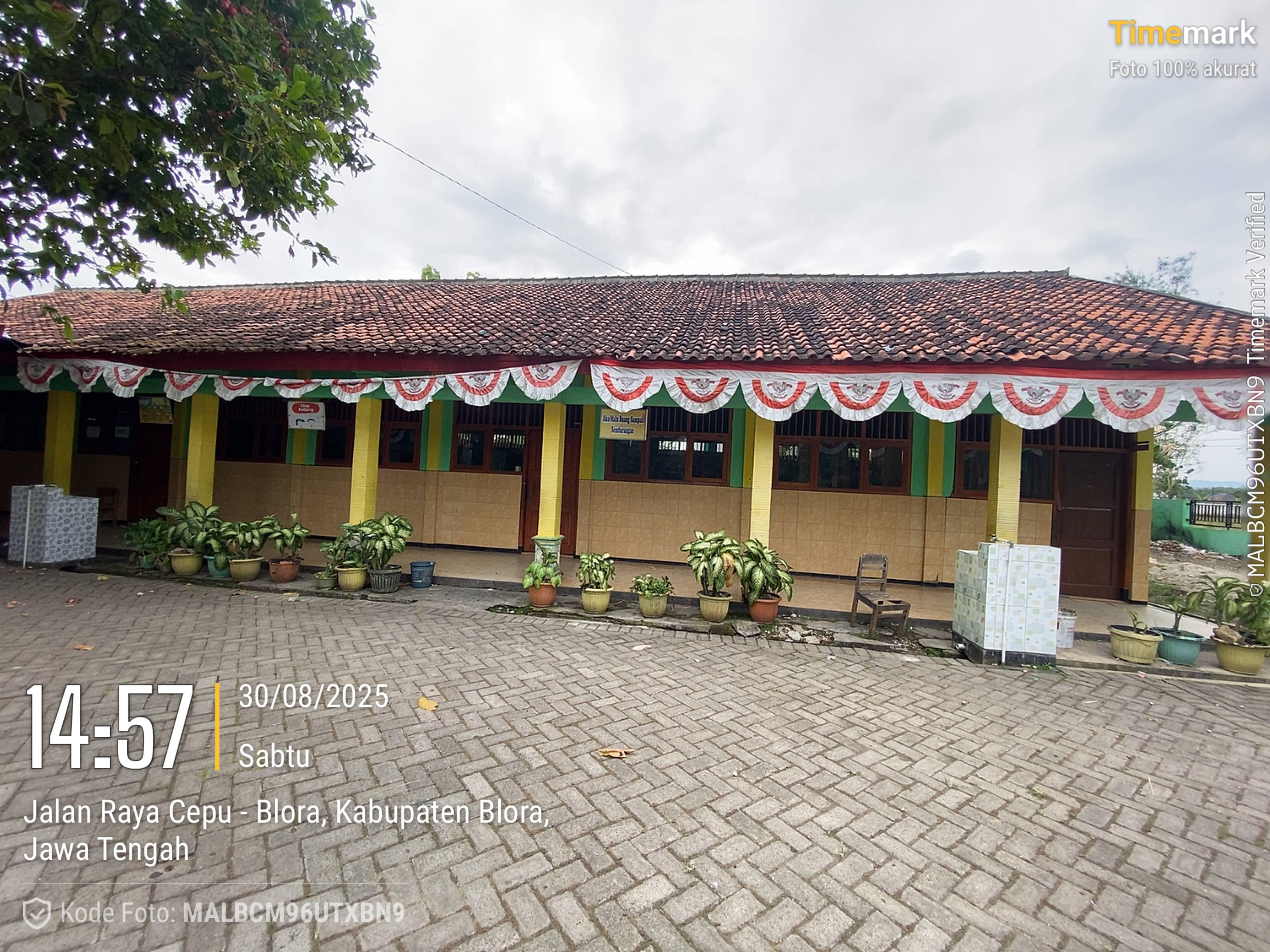 Tampak Depan