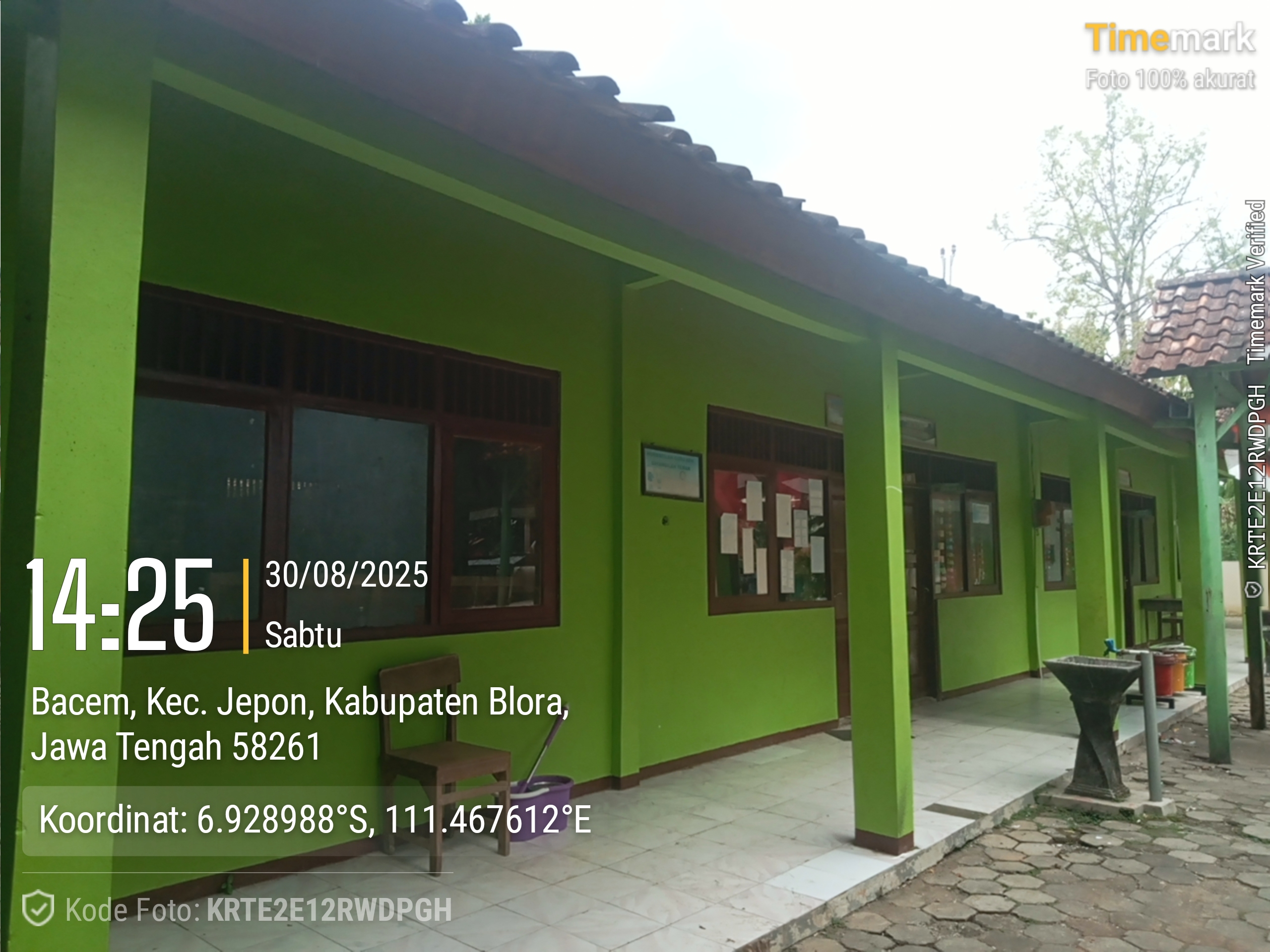 Tampak Depan