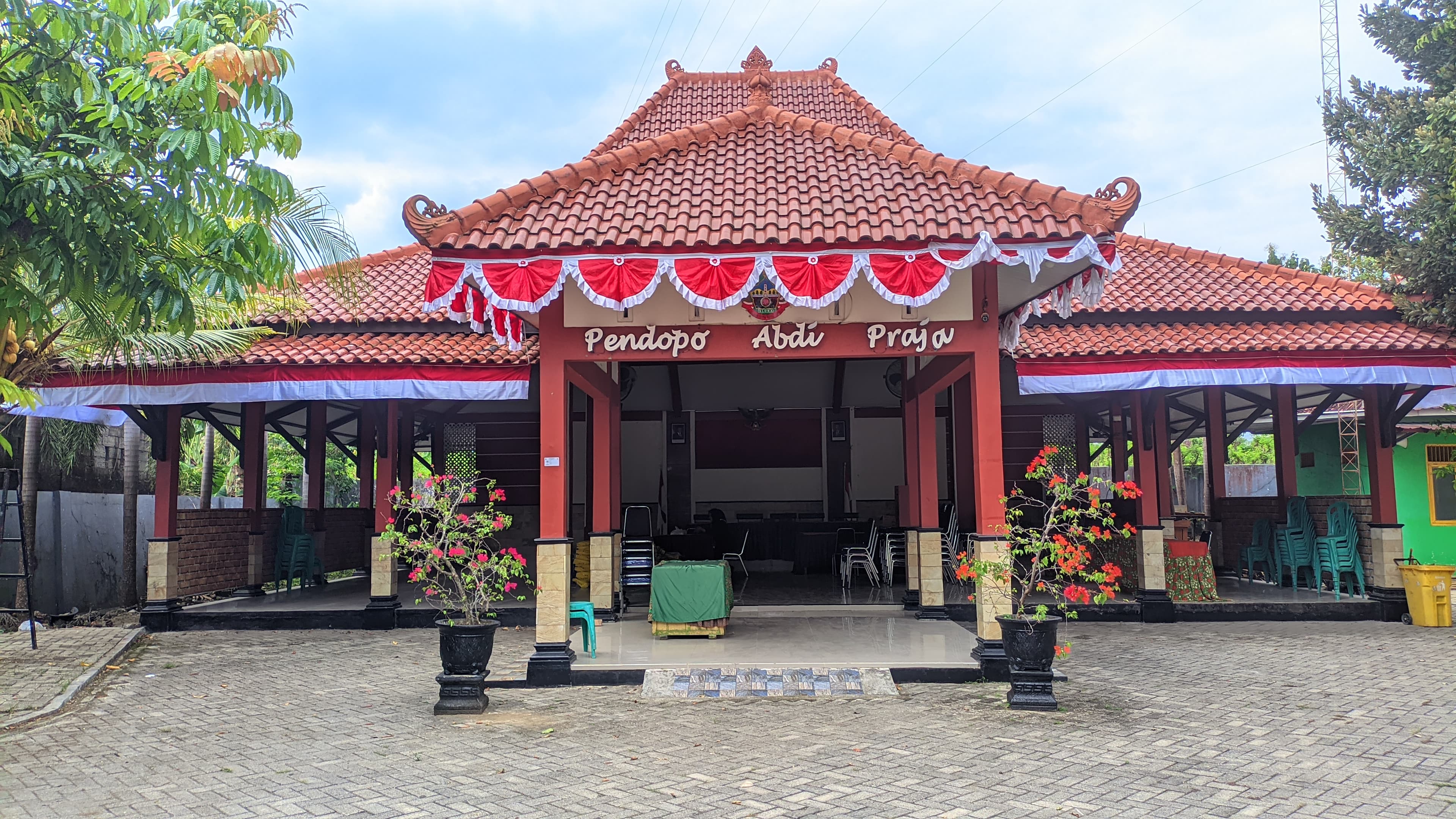 Tampak Depan