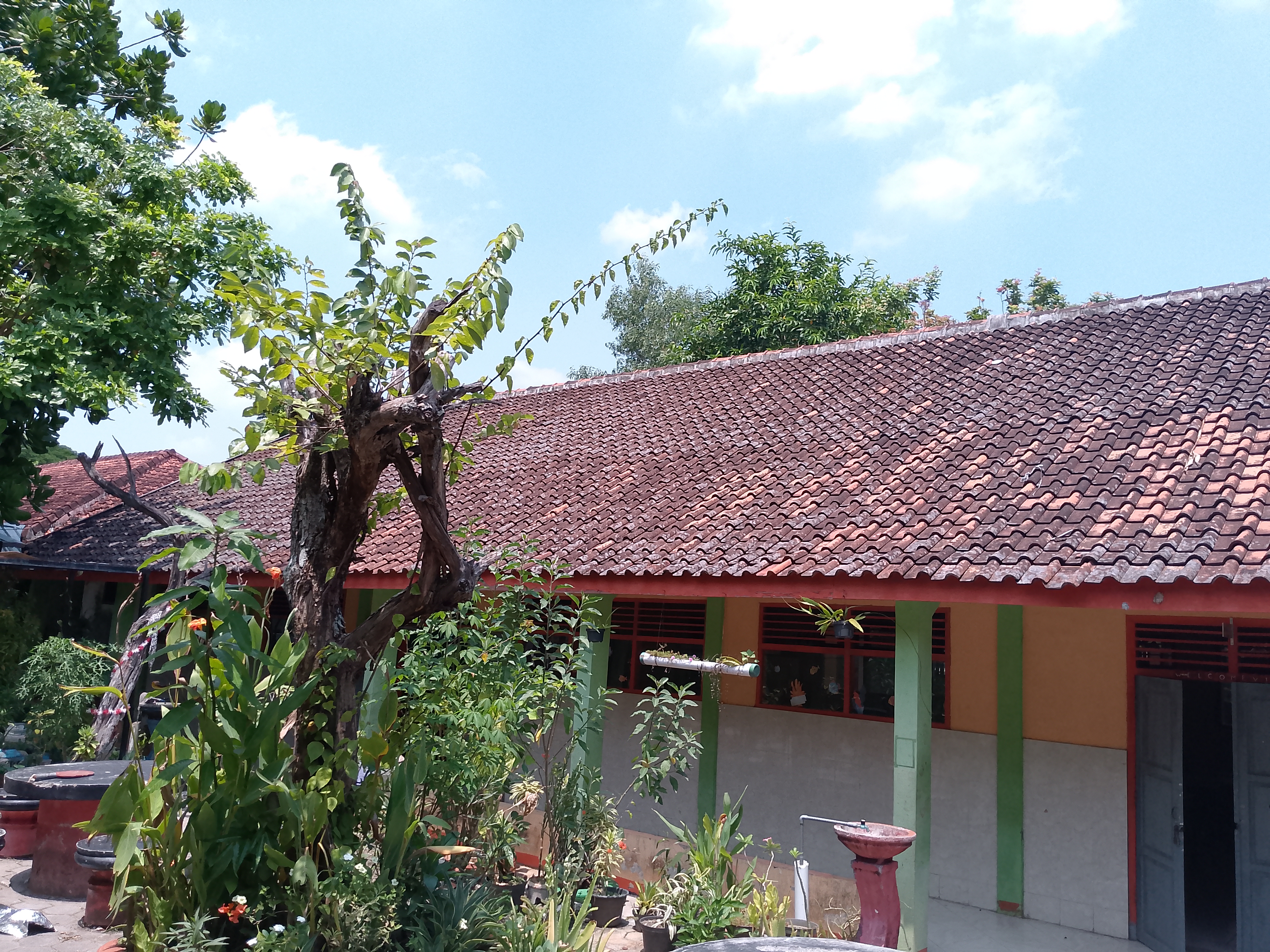 Tampak Depan