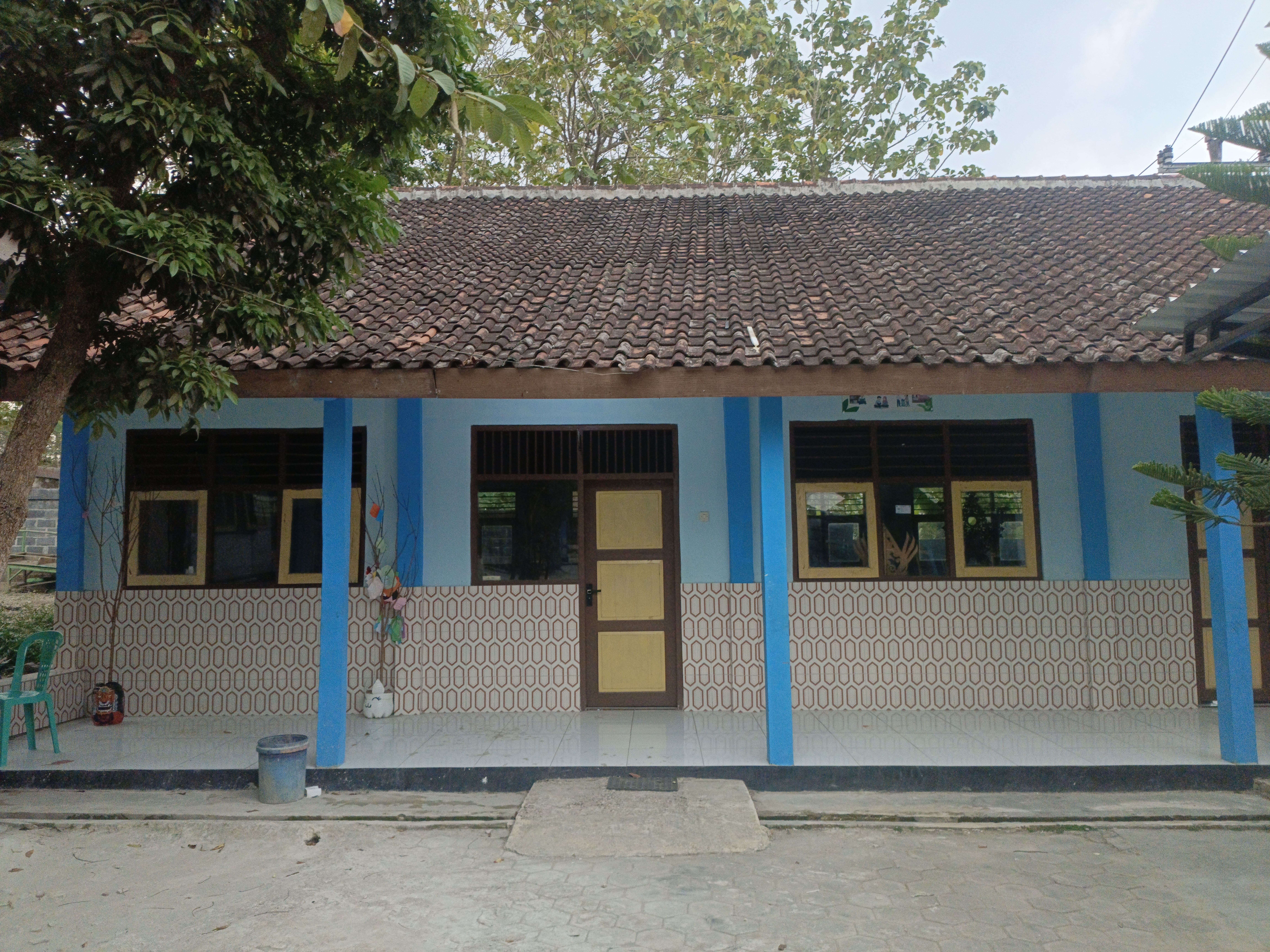 Tampak Depan