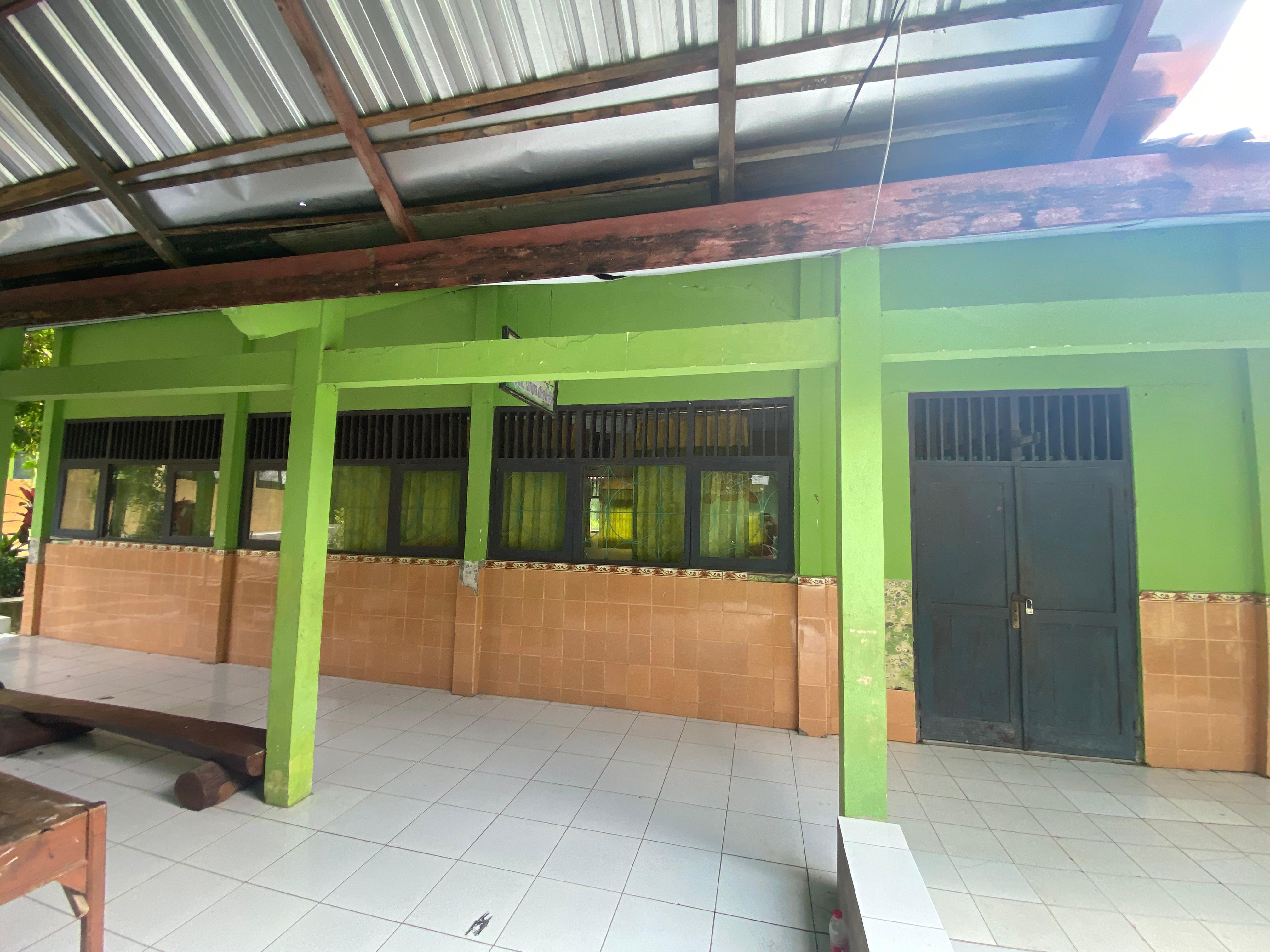 Tampak Depan