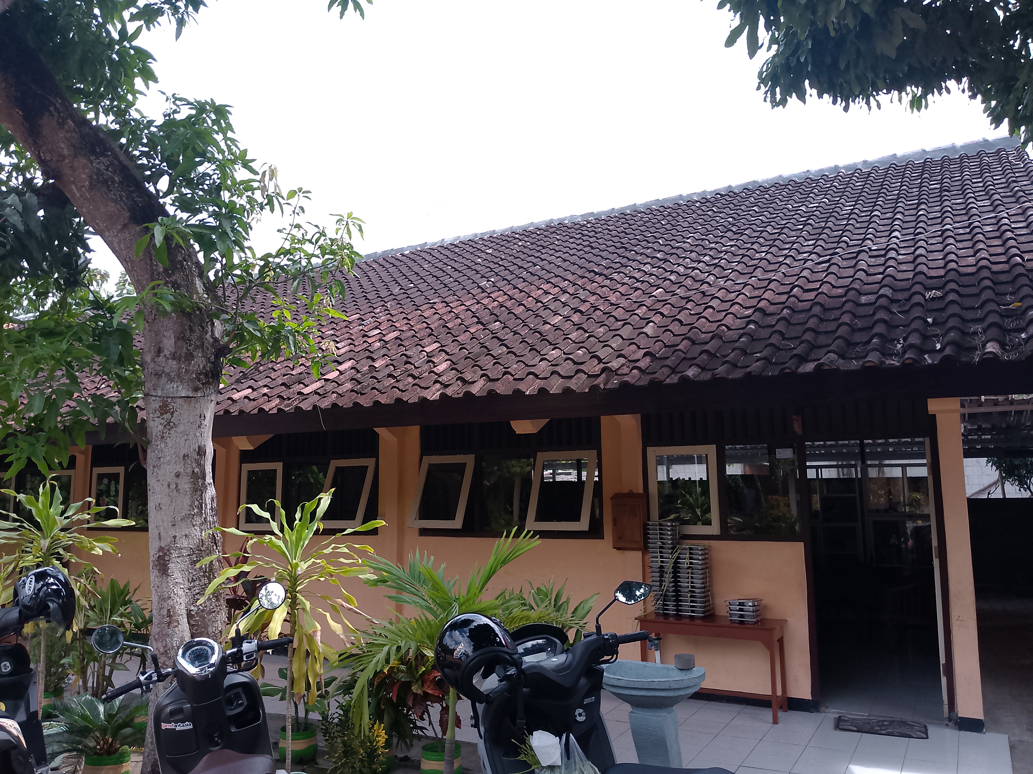 Tampak Depan