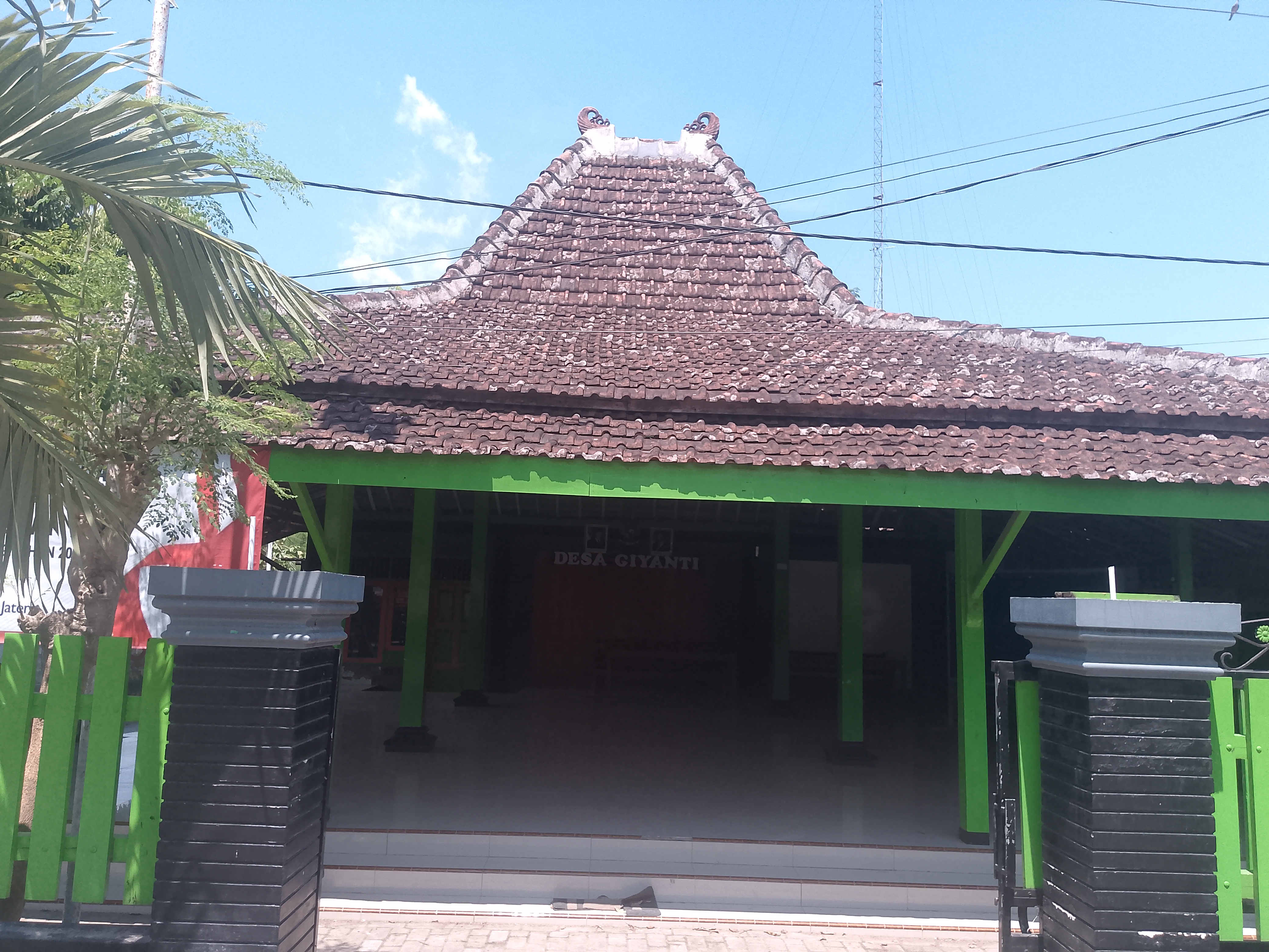 Tampak Depan