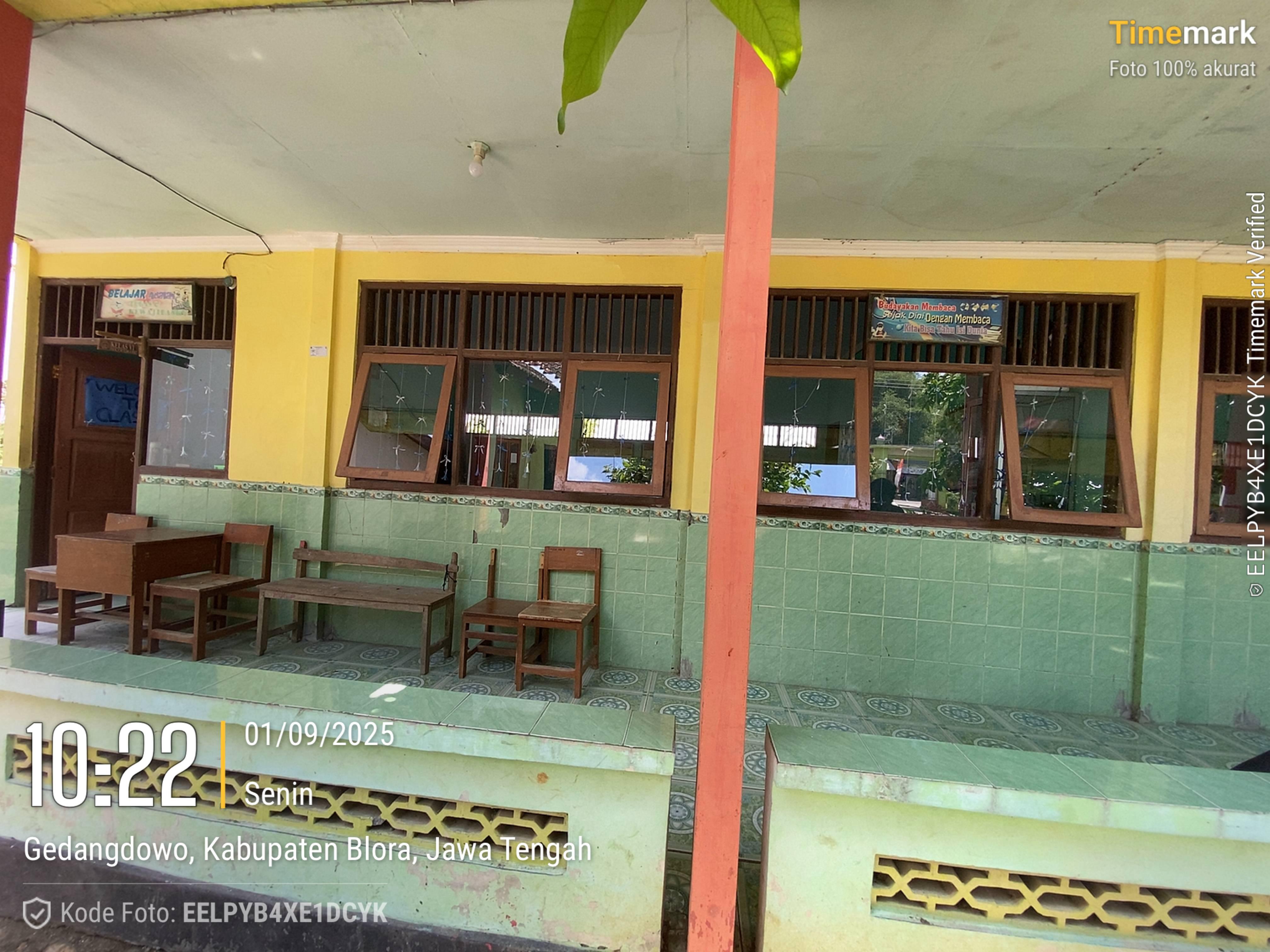 Tampak Depan