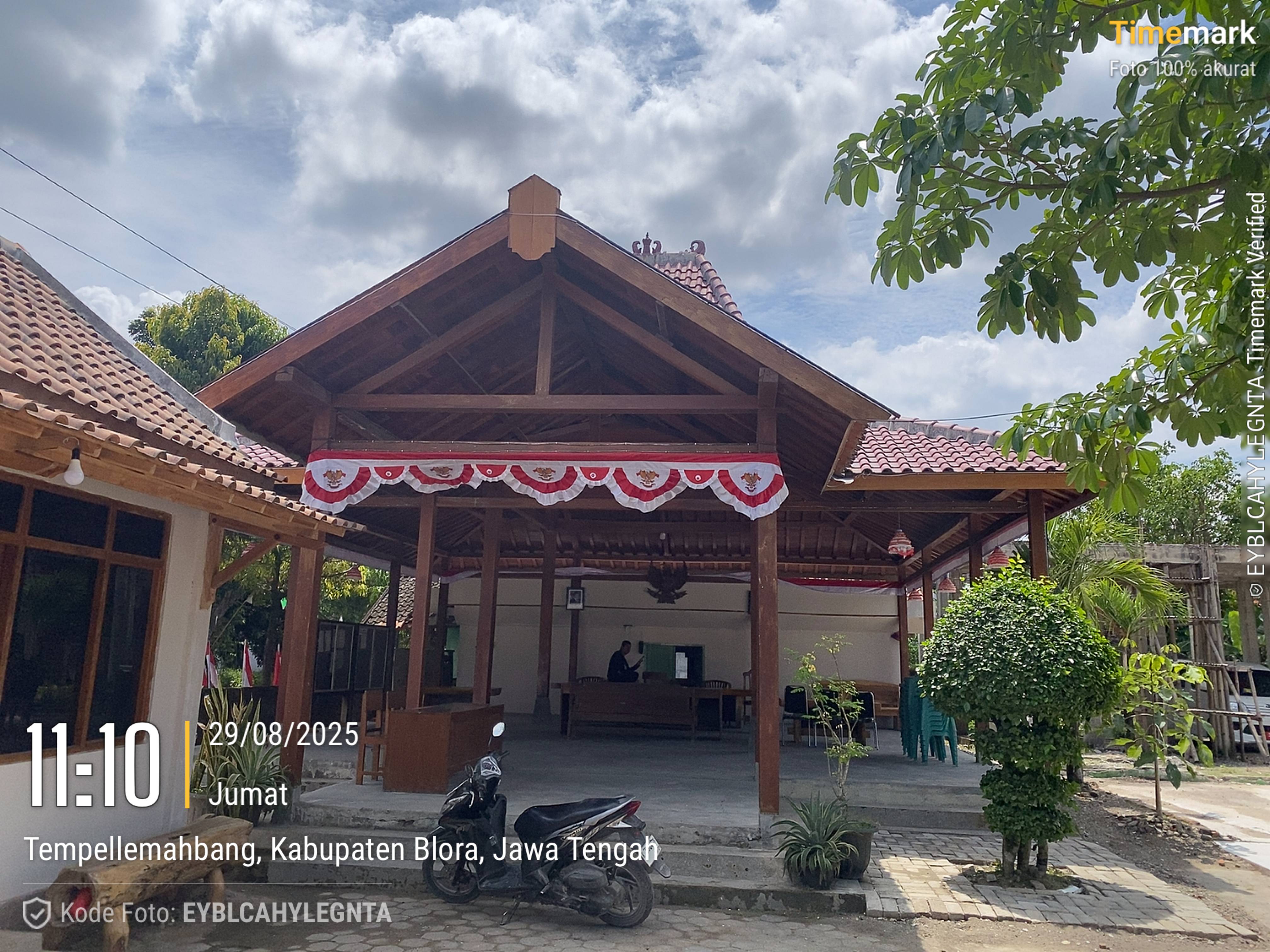 Tampak Depan