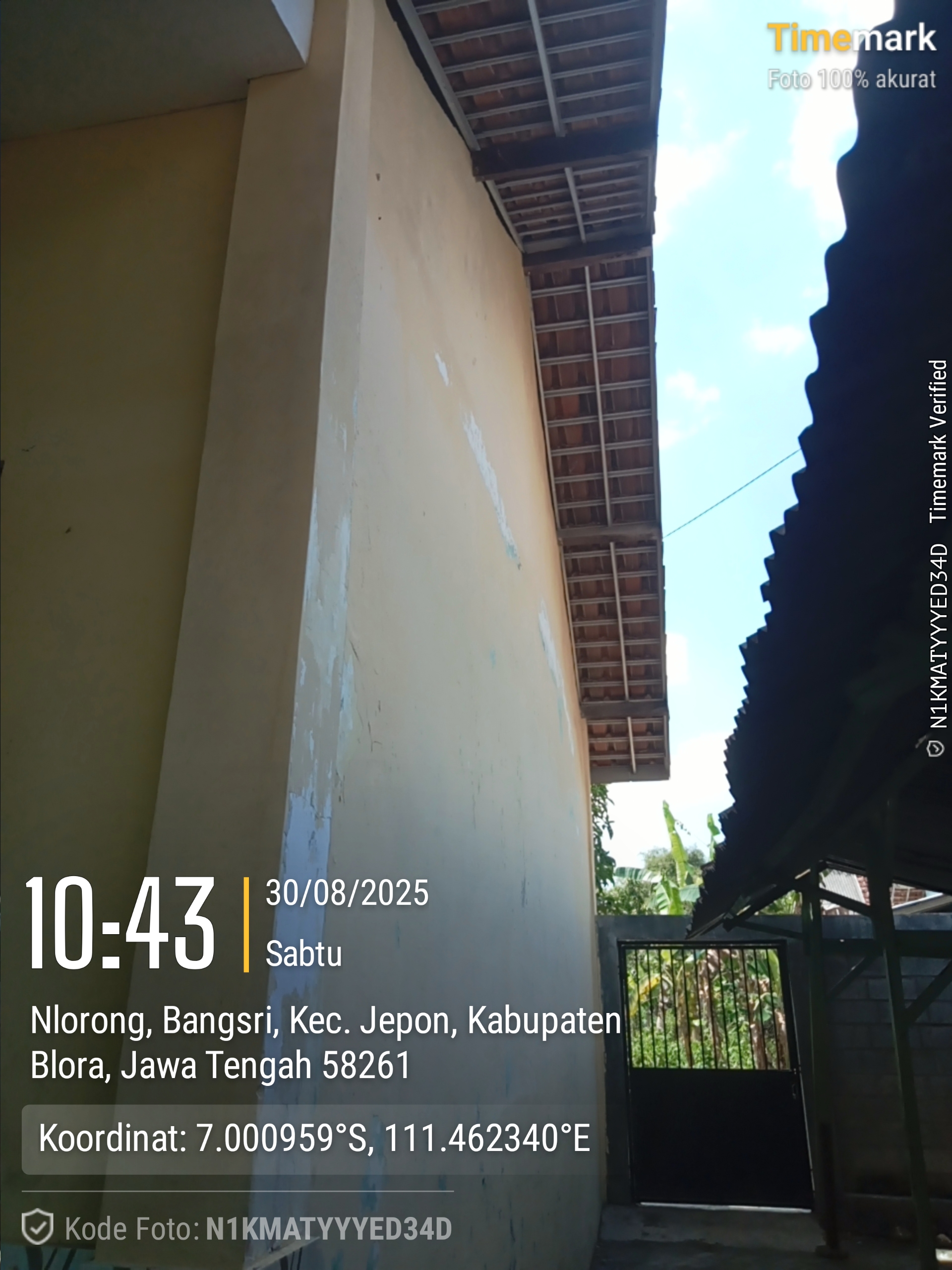 Tampak Samping 1