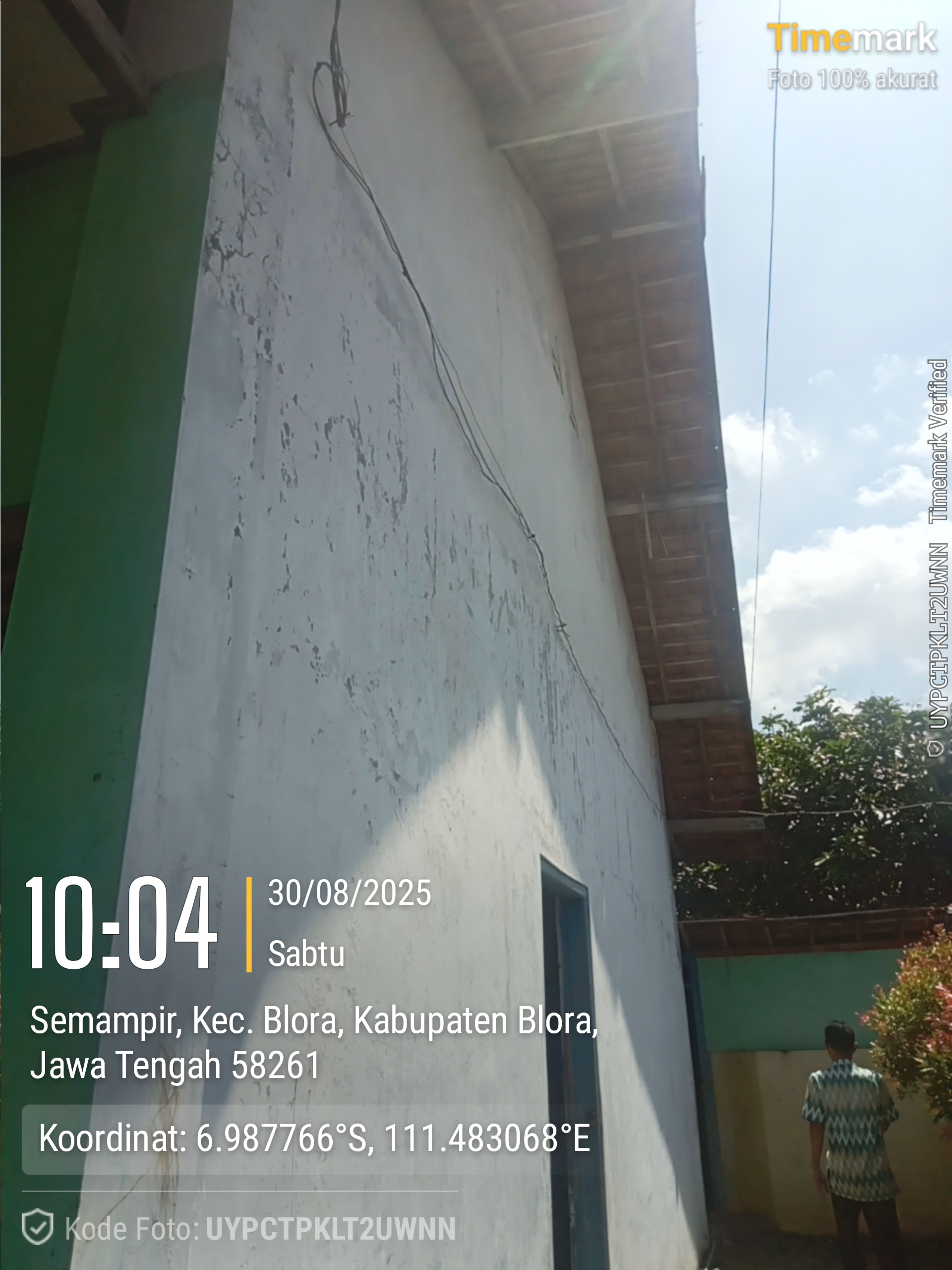 Tampak Samping 1