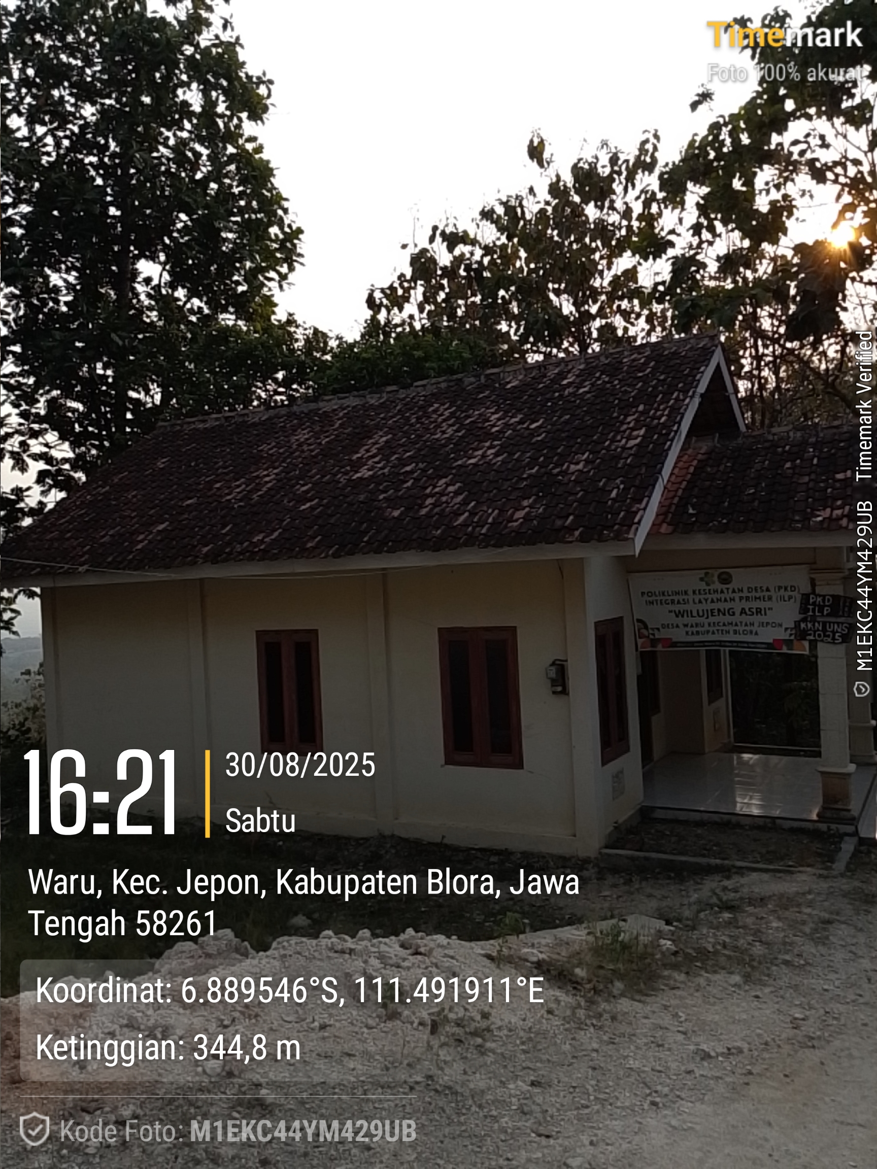 Tampak Samping 1