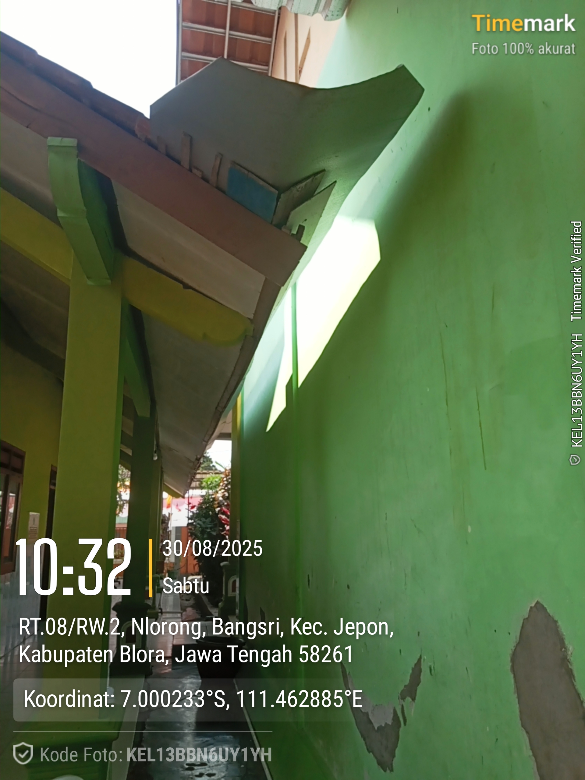 Tampak Samping 1