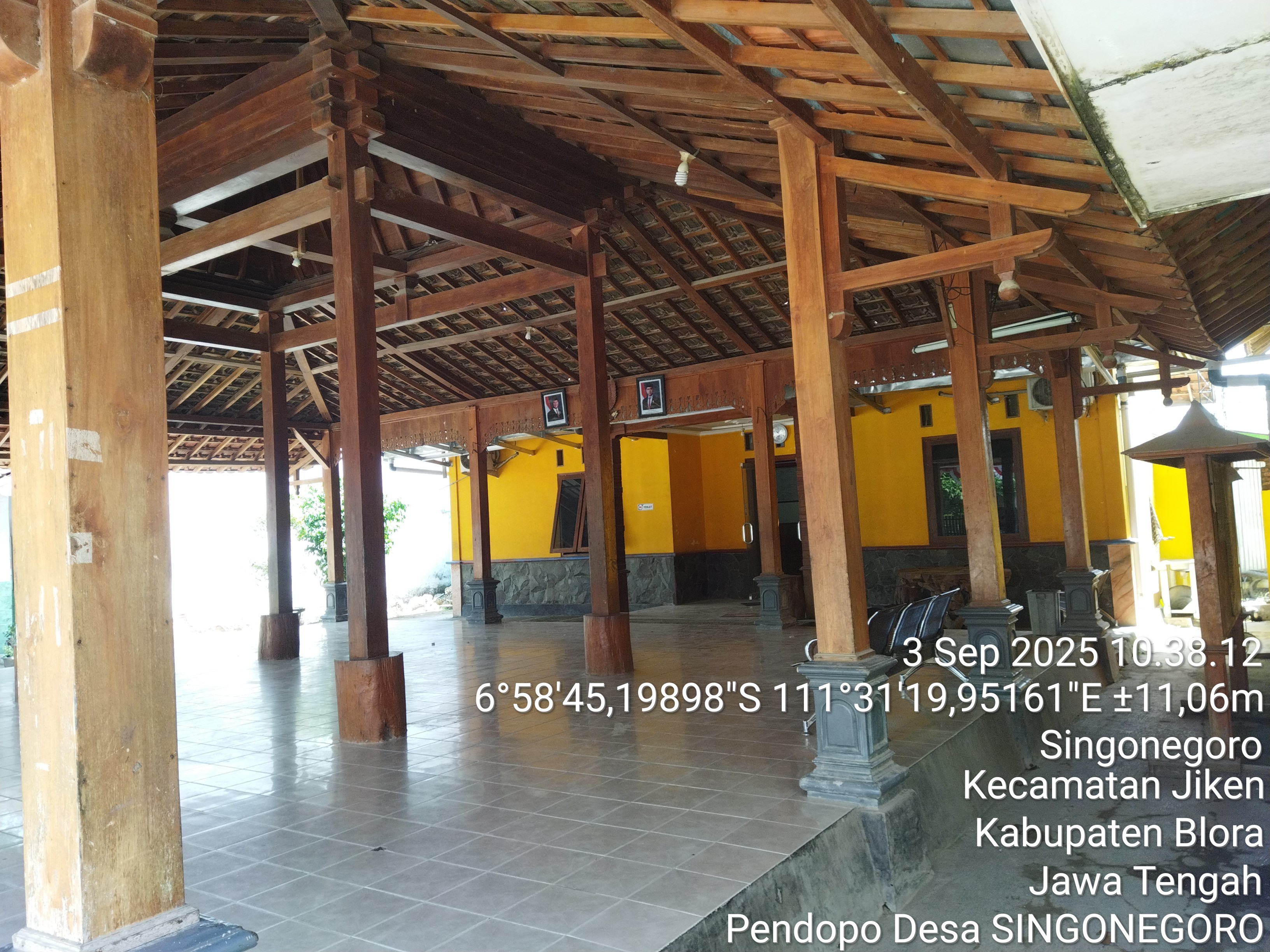Tampak Samping 1