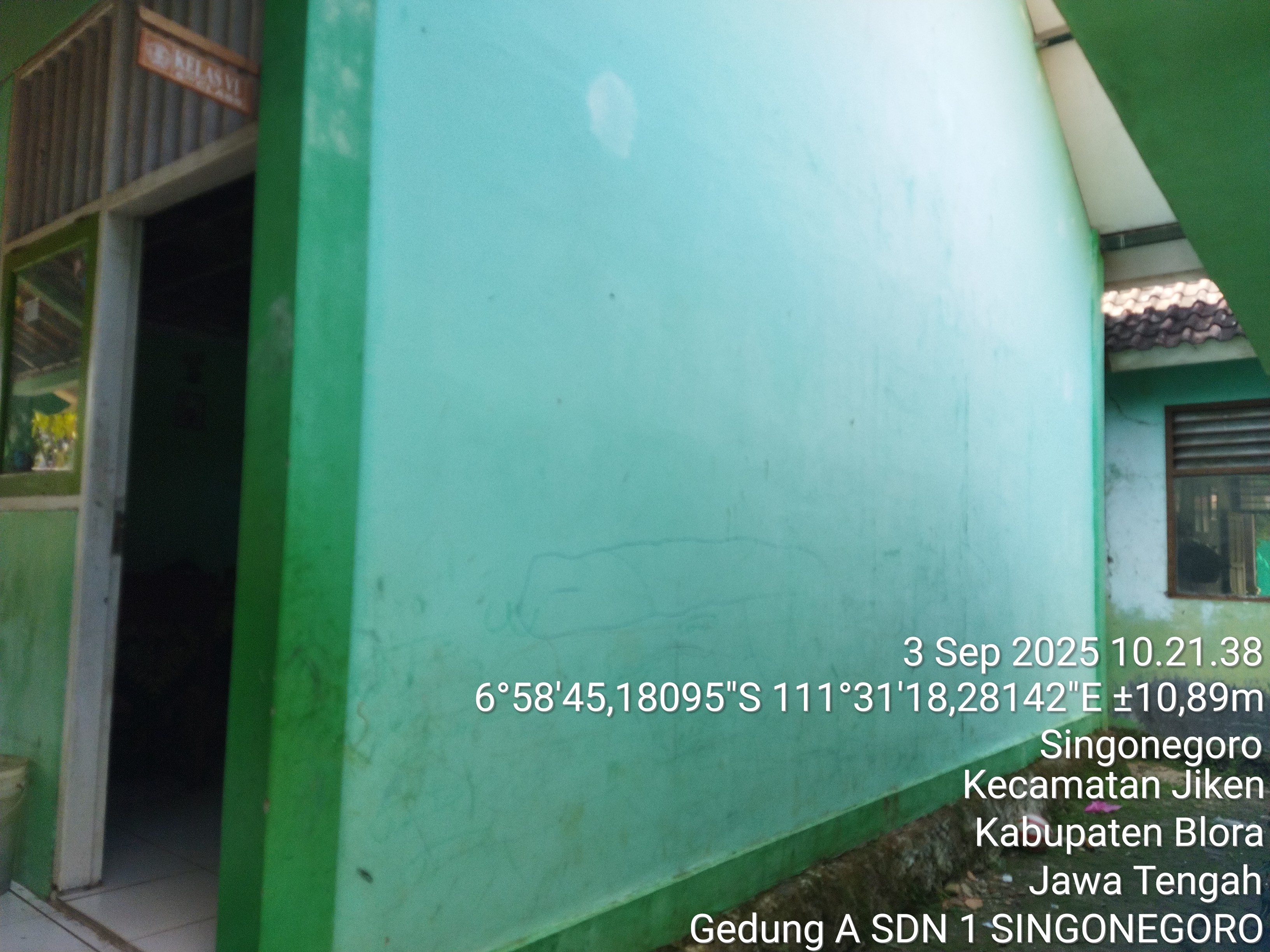 Tampak Samping 1