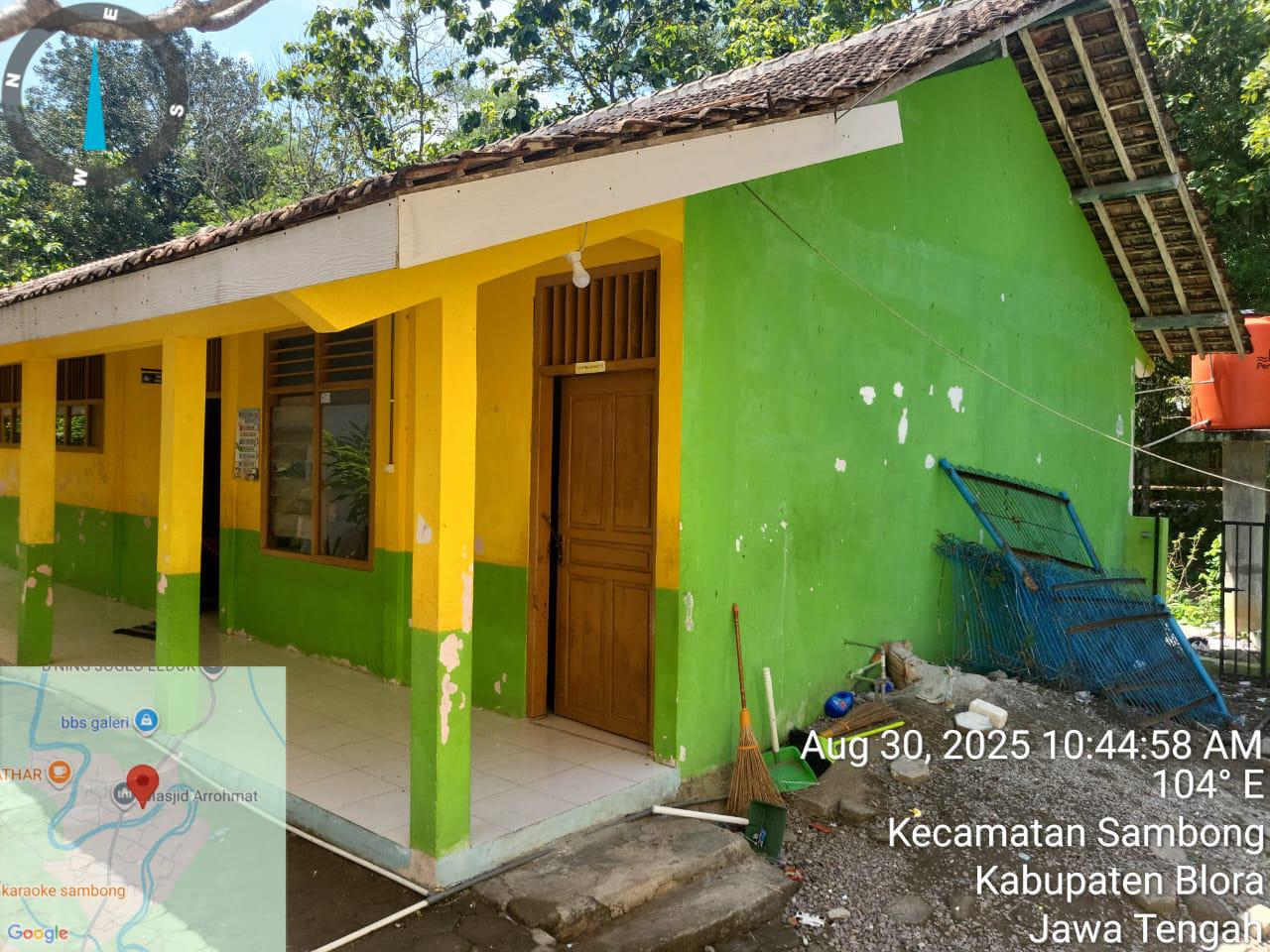 Tampak Samping 1