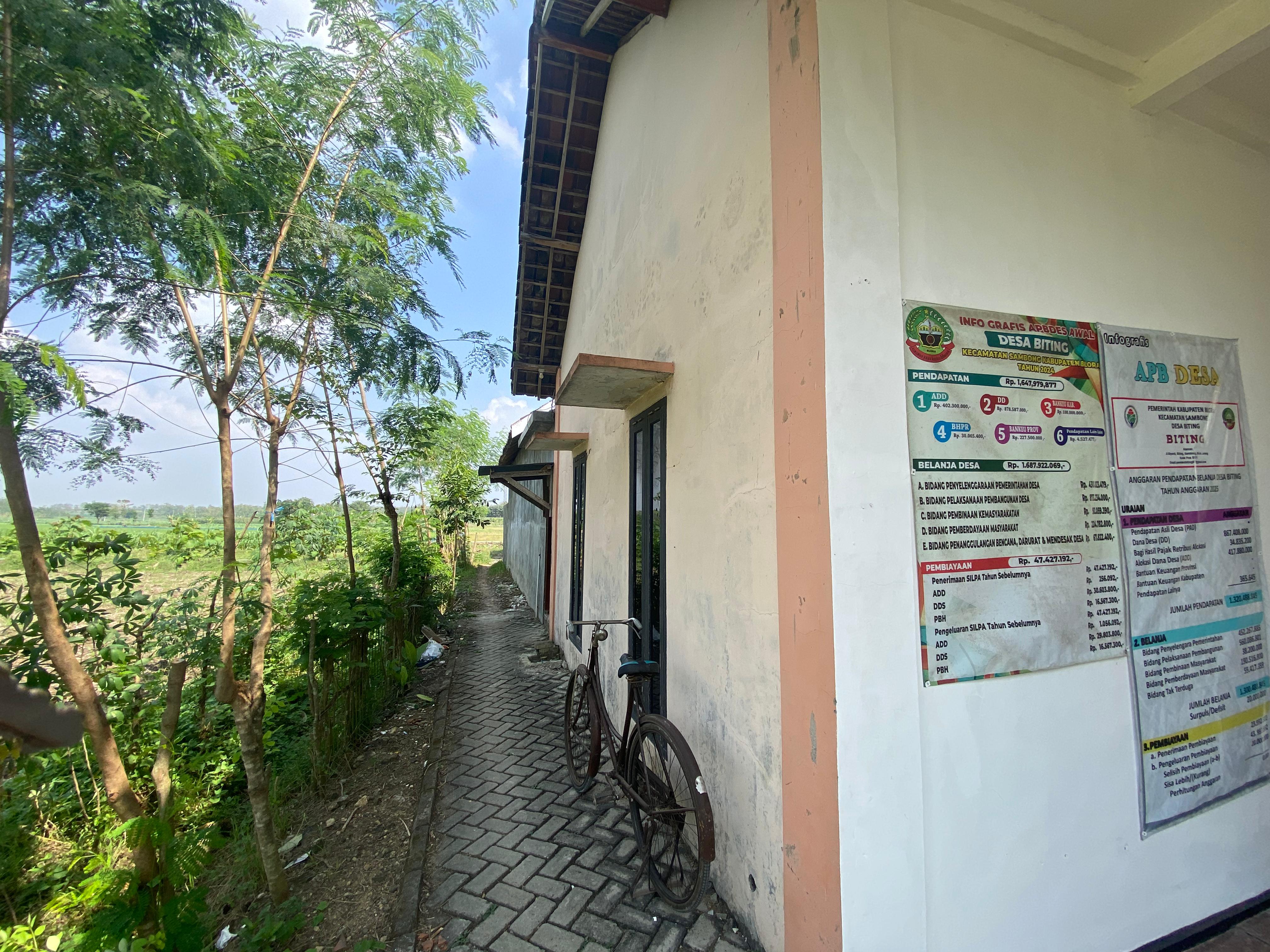 Tampak Samping 1