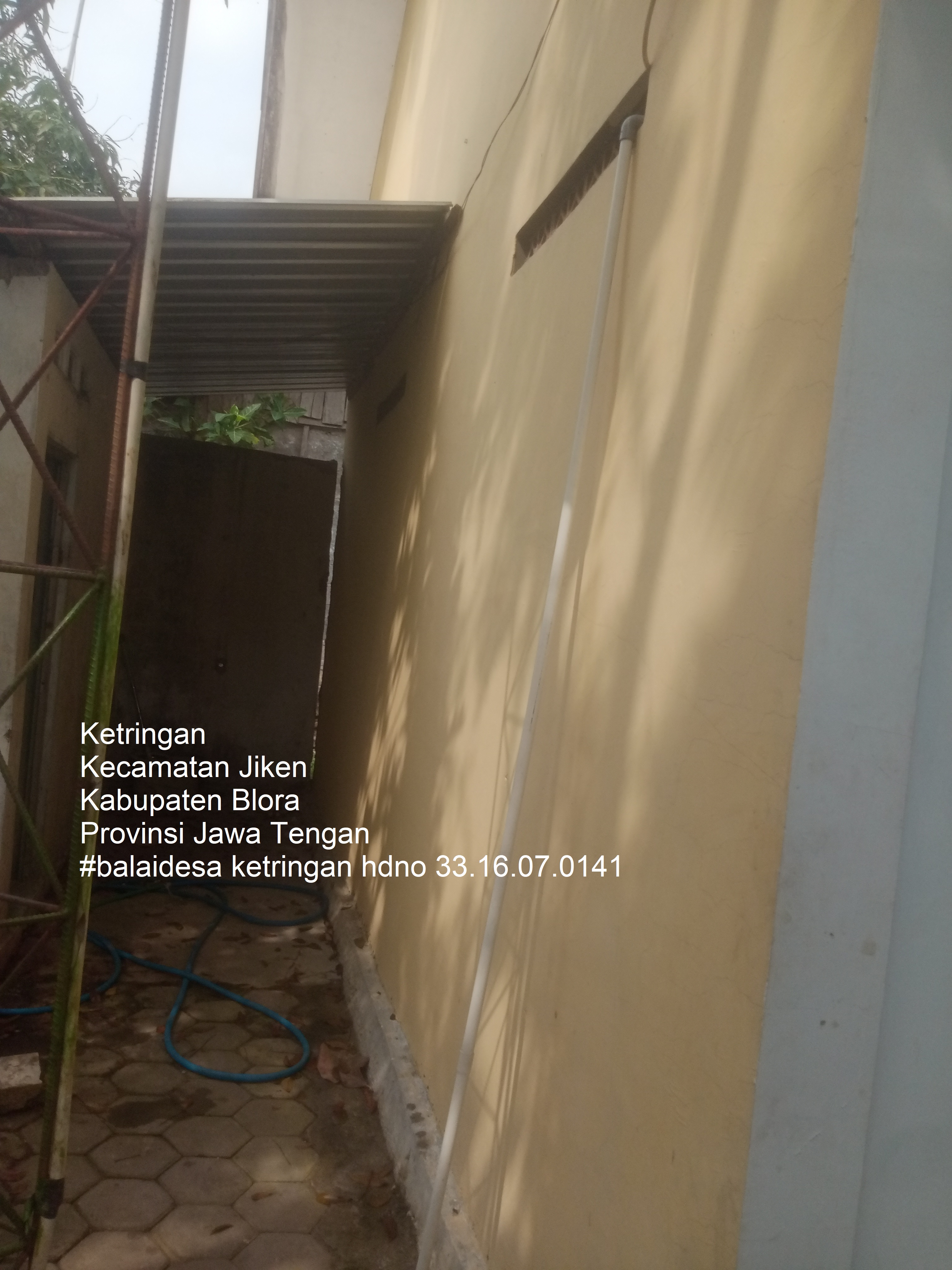 Tampak Samping 1