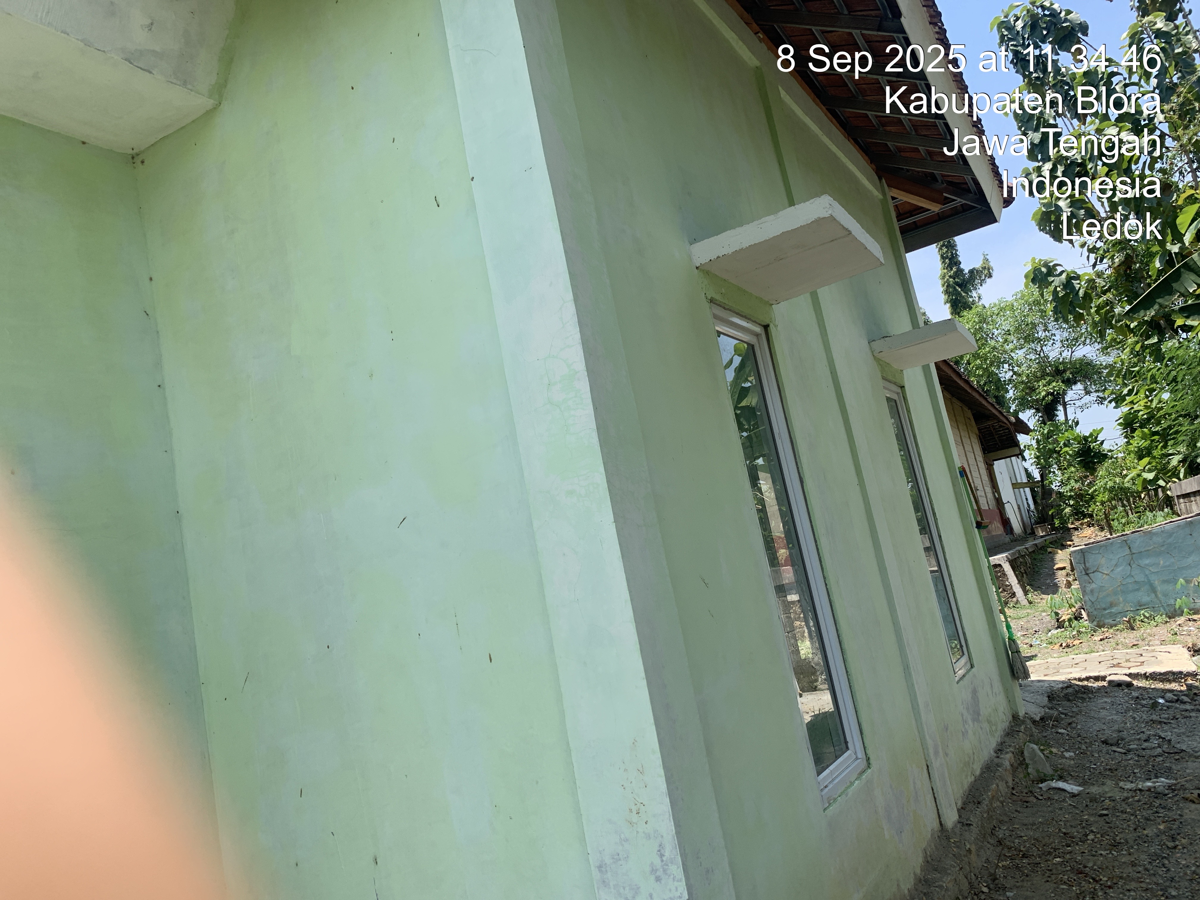 Tampak Samping 1