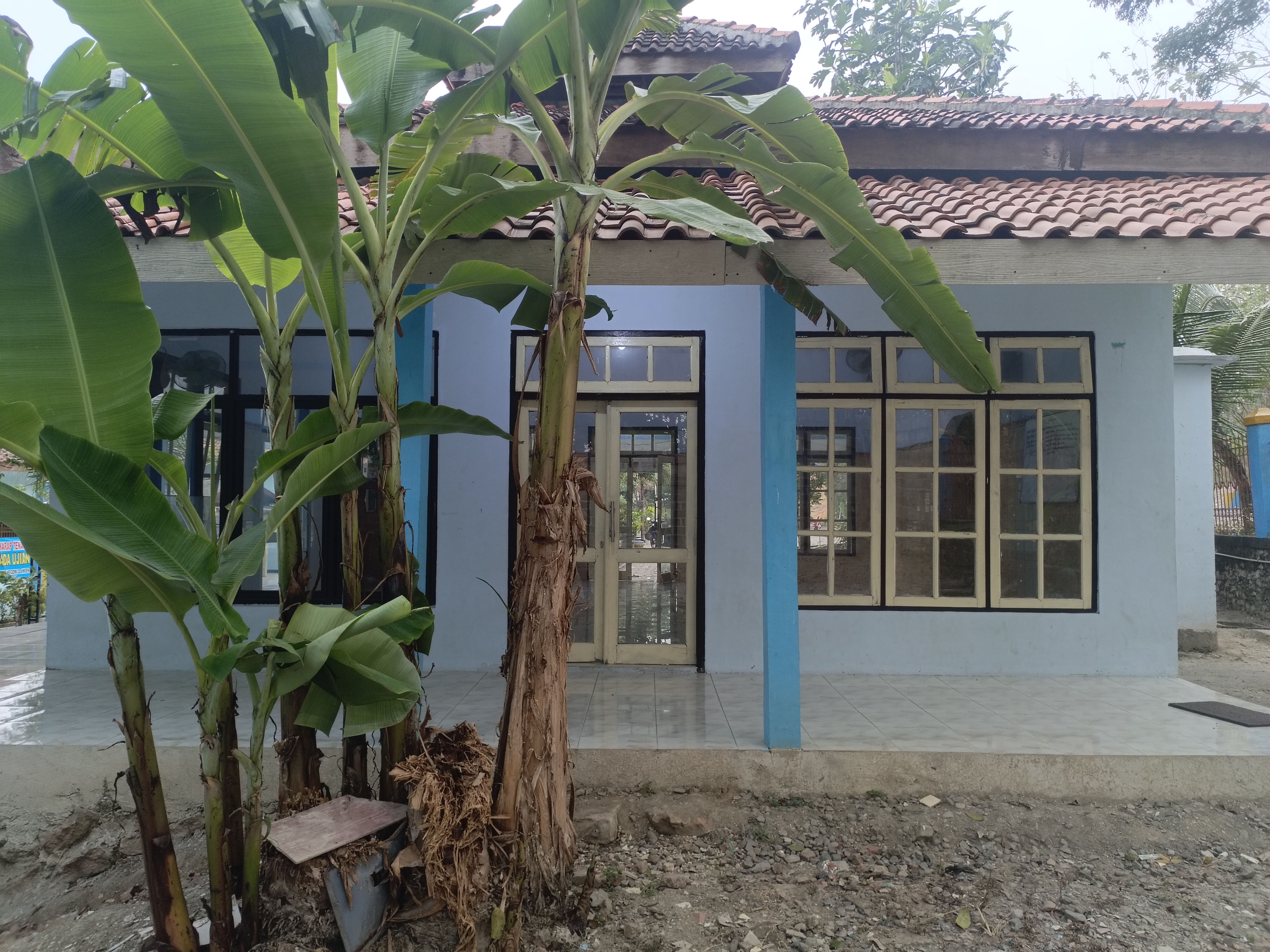 Tampak Samping 1