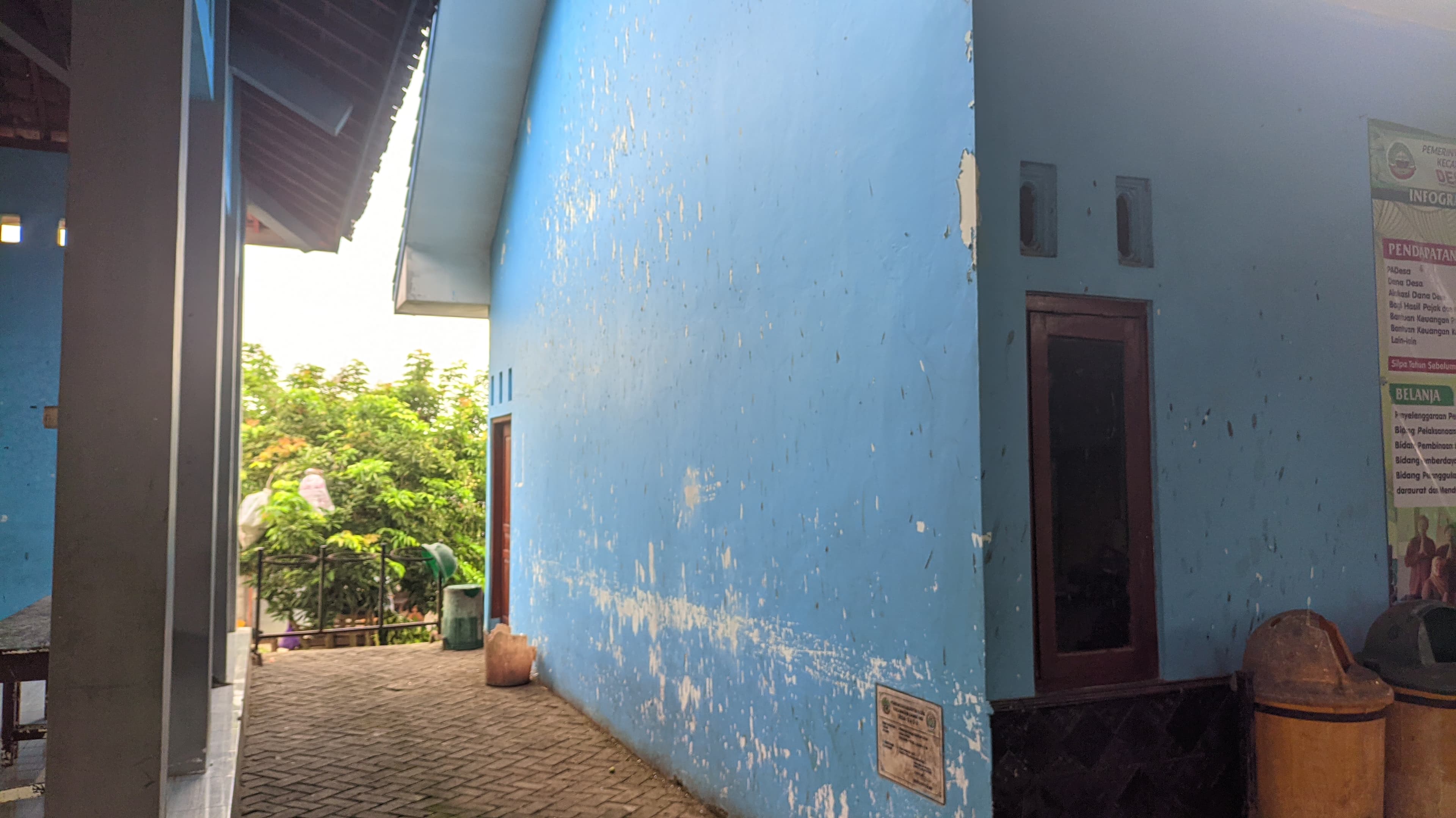 Tampak Samping 1