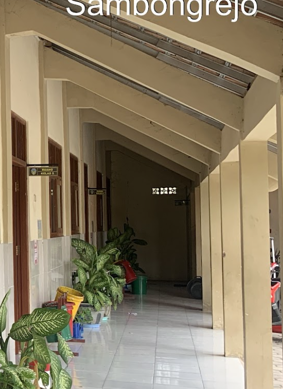 Tampak Samping 1