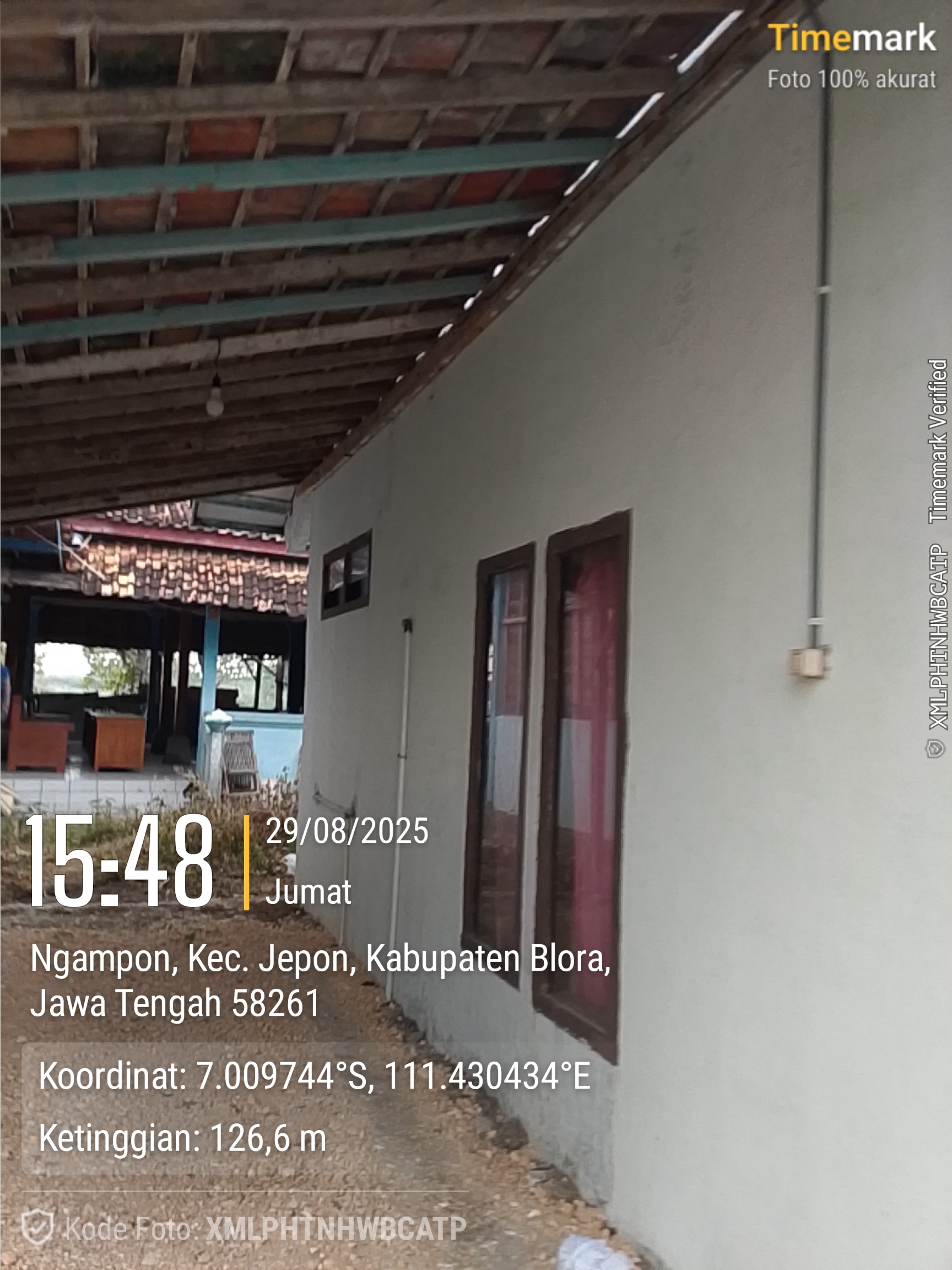 Tampak Samping 1