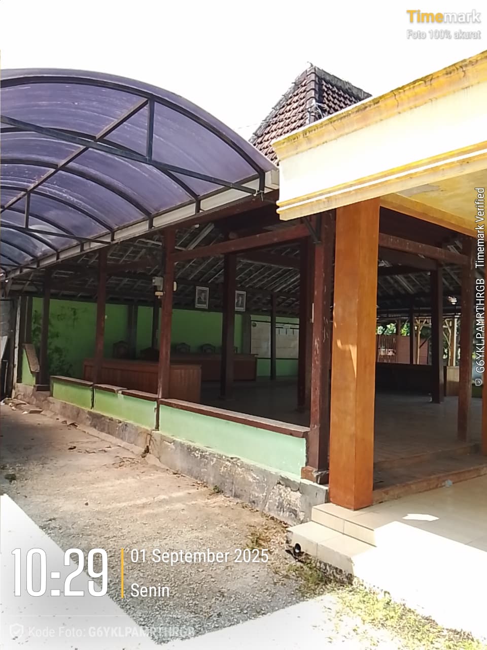 Tampak Samping 1