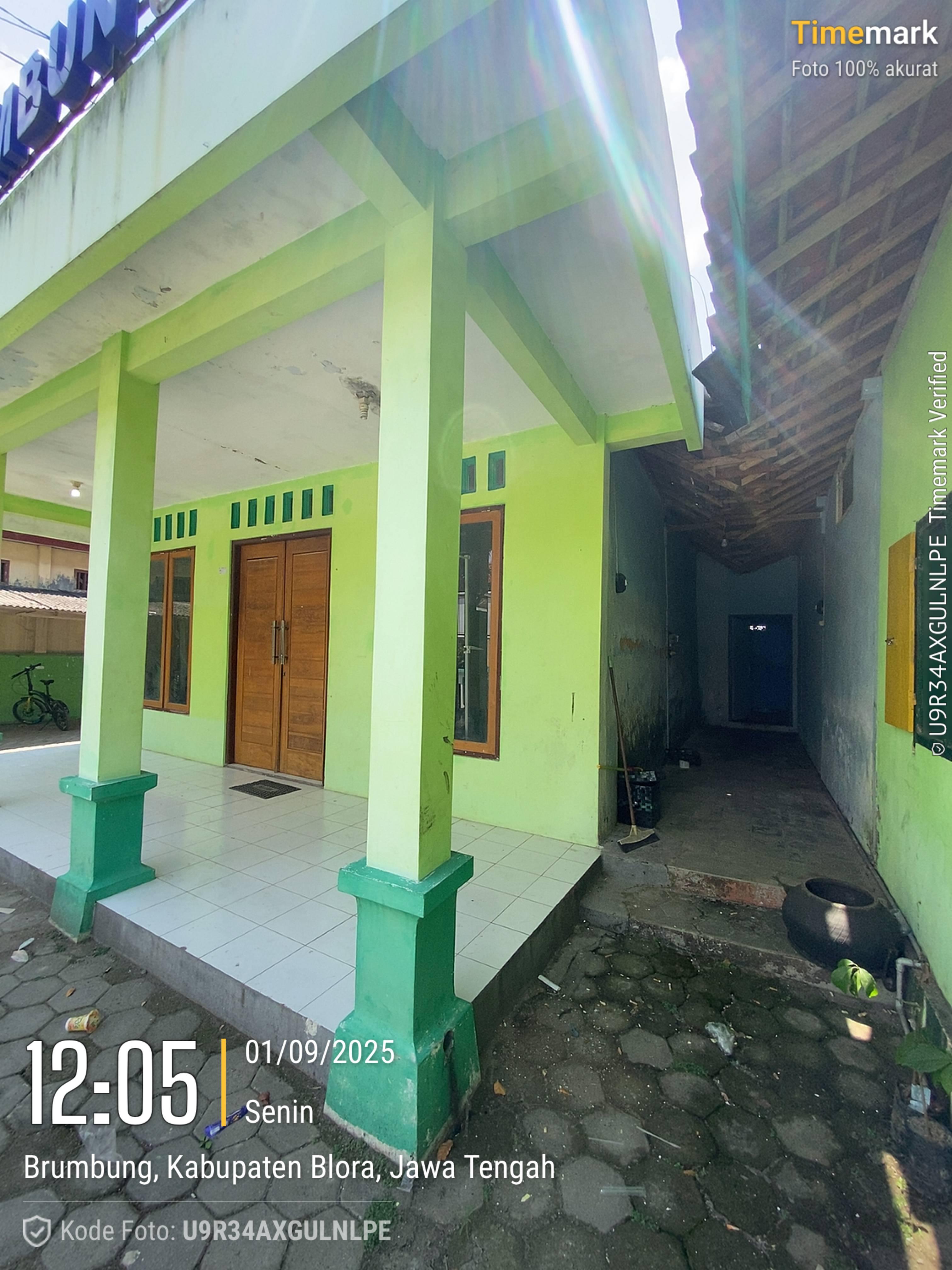 Tampak Samping 1