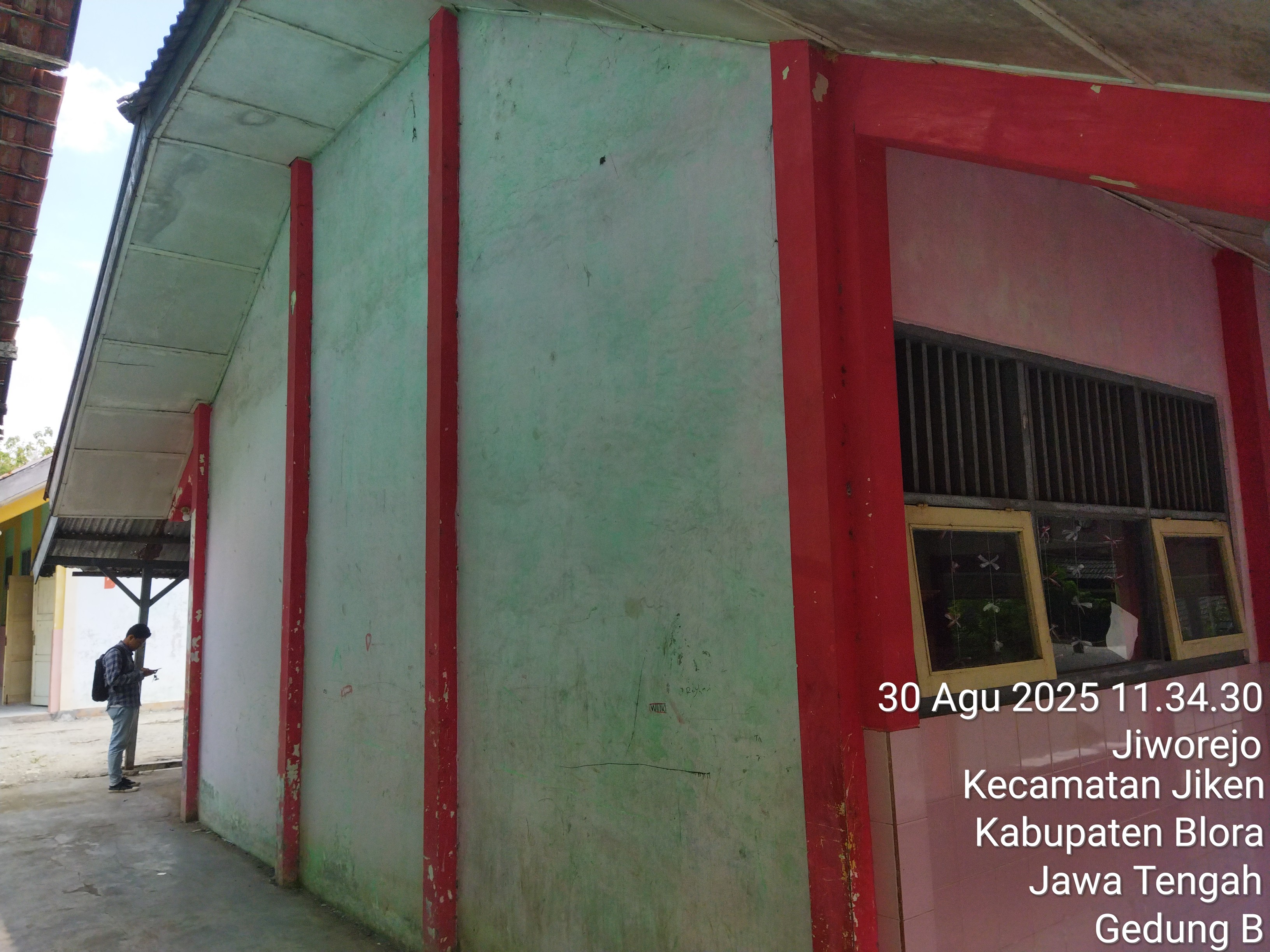 Tampak Samping 2