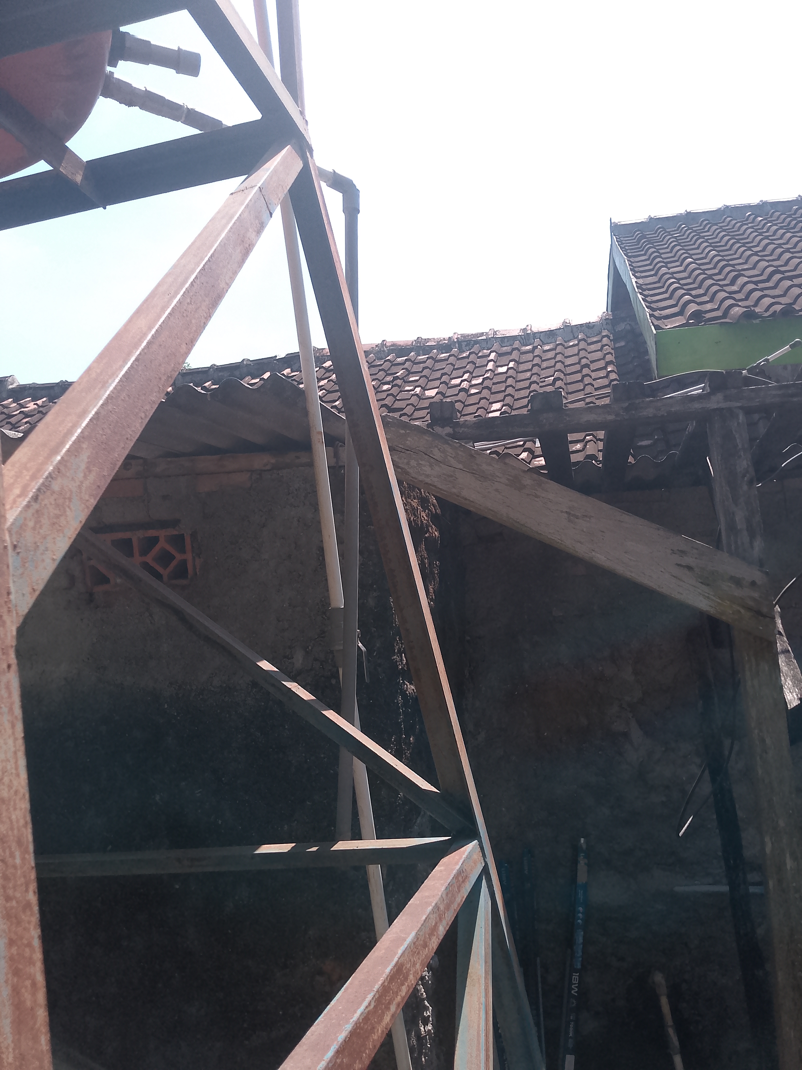 Tampak Samping 2